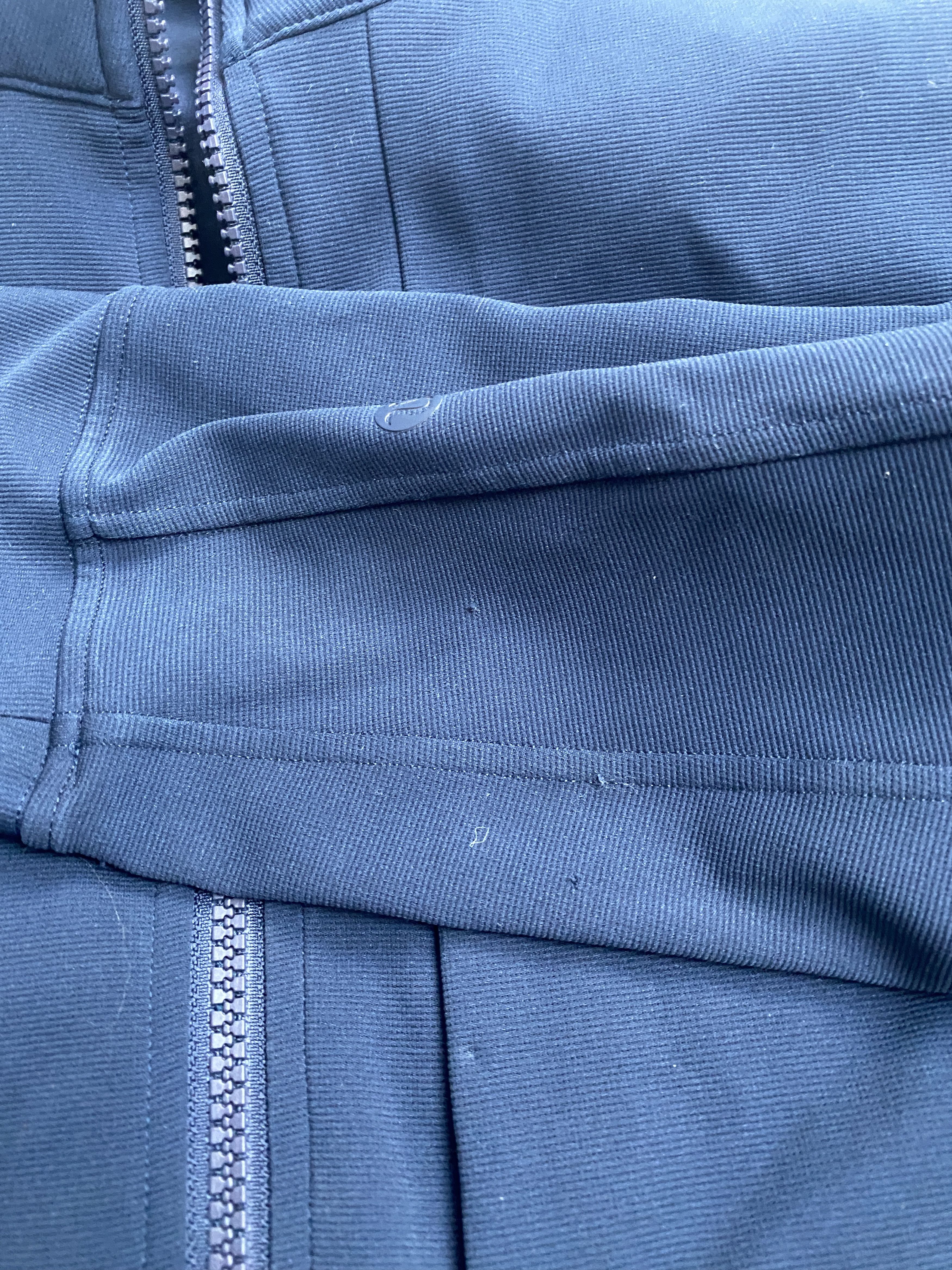 Lululemon Lululemon Sojourn jacket track sweatshirt zip-up Size US XL / EU 56 / 4 - 6 Thumbnail