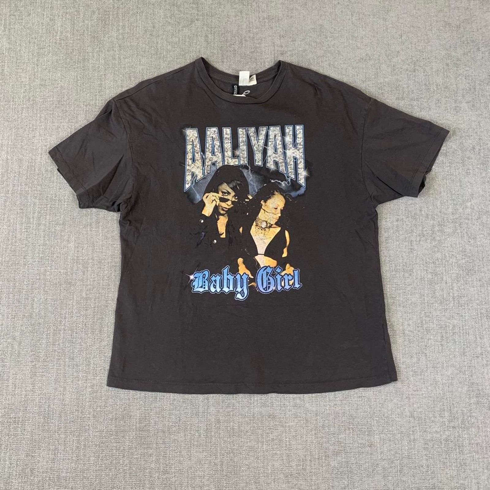 Divided Y2K Aaliyah baby girl rap t-shirt Size US L / EU 52-54 / 3 - 3 Thumbnail