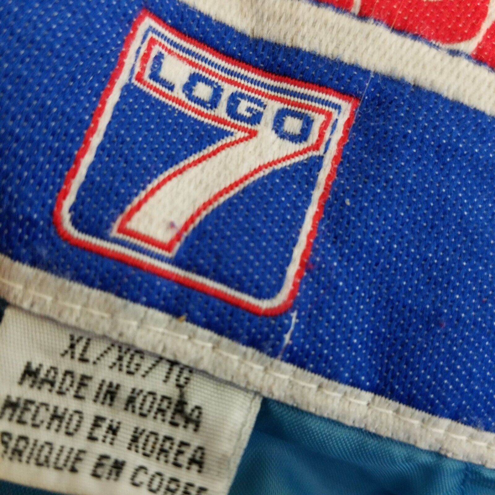 Logo 7 Vtg Logo 7 NFL Gameday NE Patriots Puffer Bomber Jacket 80s Size US XL / EU 56 / 4 - 7 Thumbnail