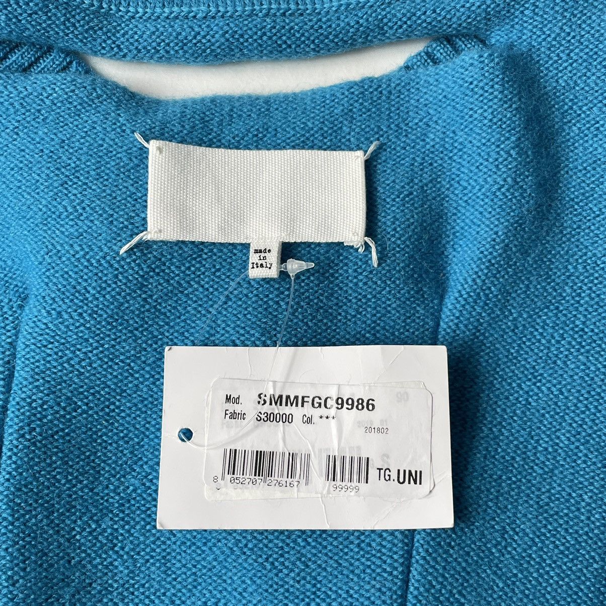 Maison Margiela A/W 18 Sample Cut Out Sweater Vest Size S / US 4 / IT 40 - 7 Thumbnail