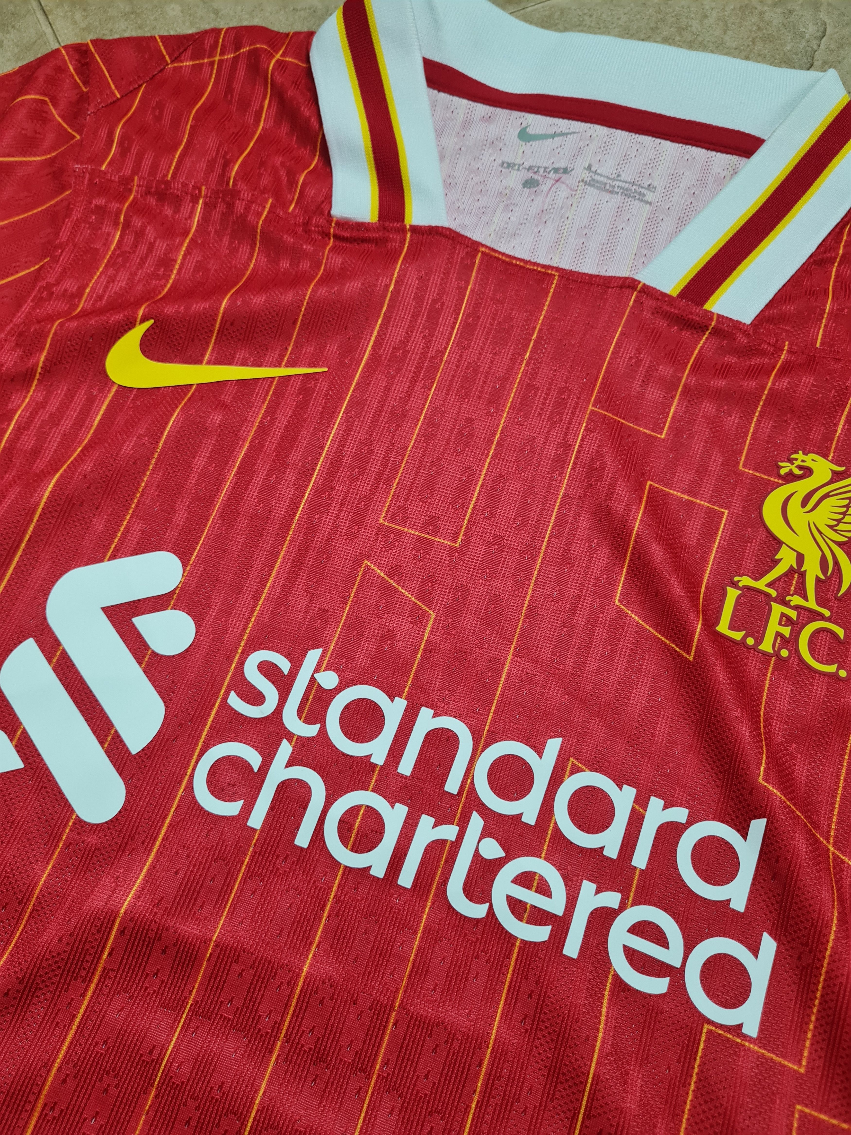 Nike Nike Liverpool FC 2024/25 Home Jersey Match Day Dri-FIT ADV Size US S / EU 44-46 / 1 - 19 Thumbnail