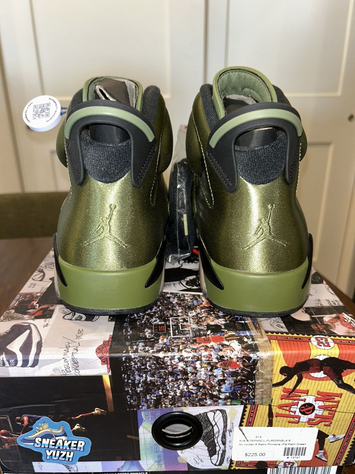Jordan Brand × Nike Jordan 6 Pinnacle Flight Jacket Size 9 Deadstock AH4614-303 Size US 9 / EU 42 - 5 Thumbnail