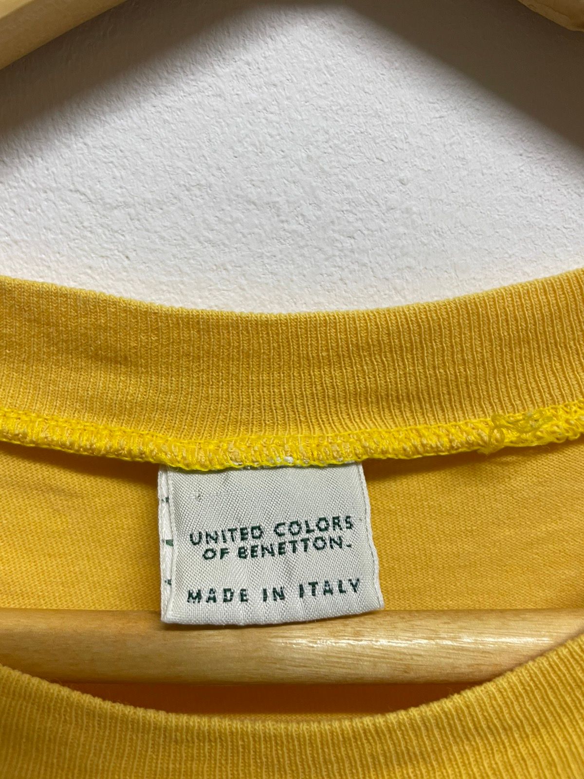 Vintage United Colors Of Benetton T shirt Size US M / EU 48-50 / 2 - 4 Thumbnail