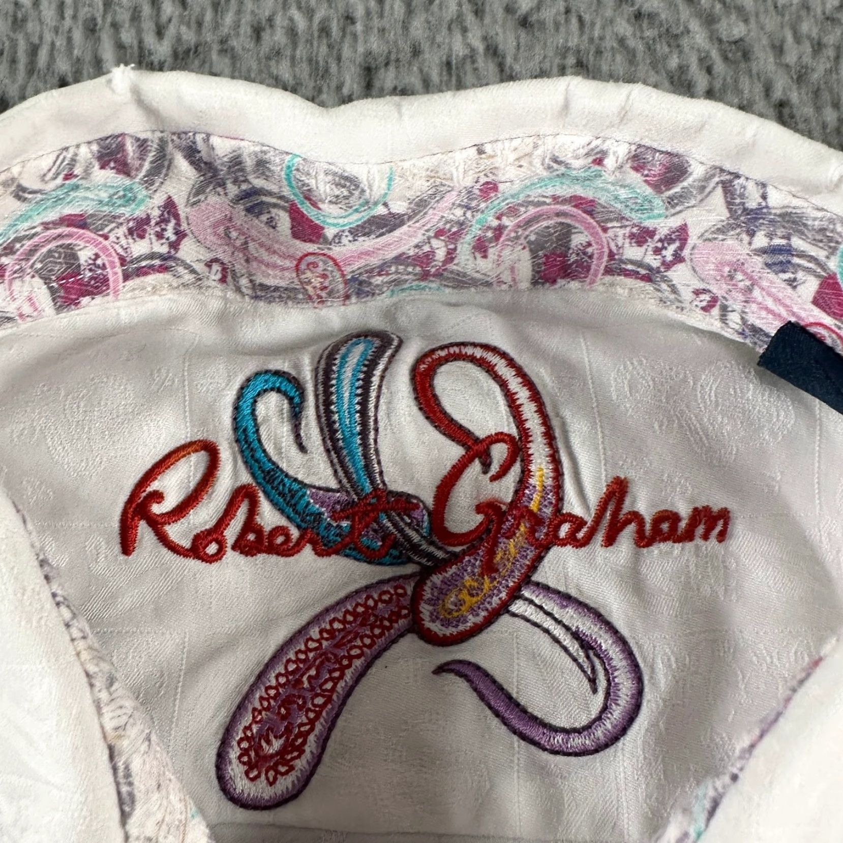 Robert Graham VINTAGE Robert Graham Shirt Men's White M Cotton Paisley Flip Cuffs Jacquard Patterned Inside Collar & Cuffs Mens Size US M / EU 48-50 / 2 - 5 Thumbnail