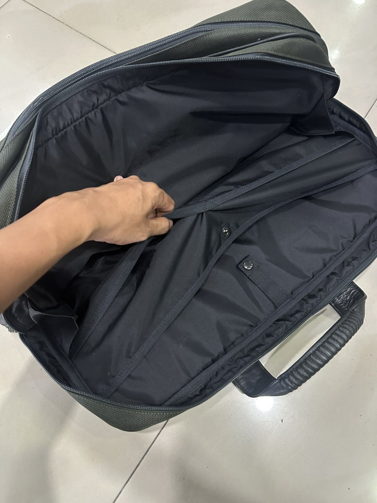 Issey Miyake Rare Issey Miyake Business Work Laptop Bag Tag Label Maruem Size ONE SIZE - 10 Thumbnail