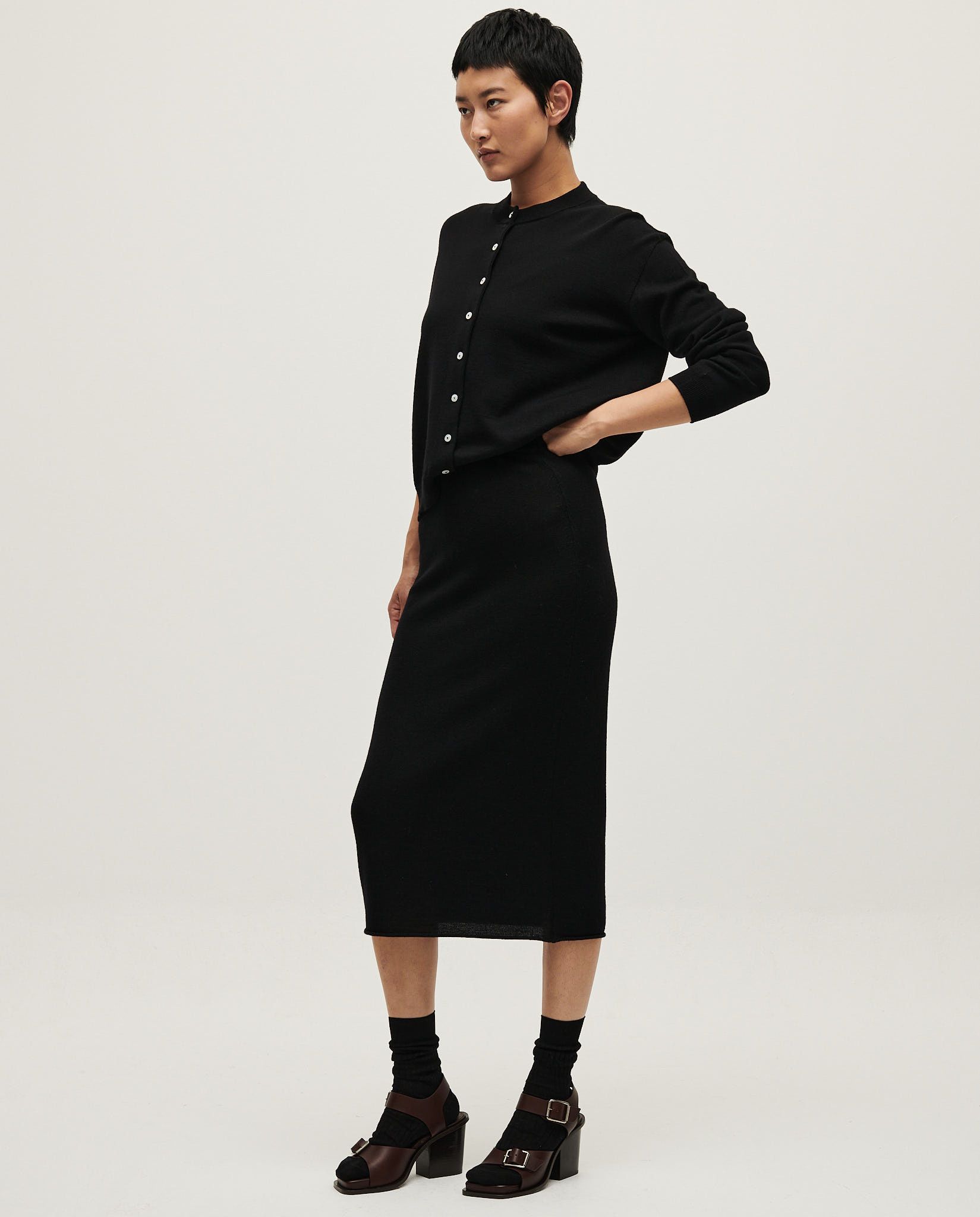 Other skirt no25 black Size 31" - 1 Thumbnail