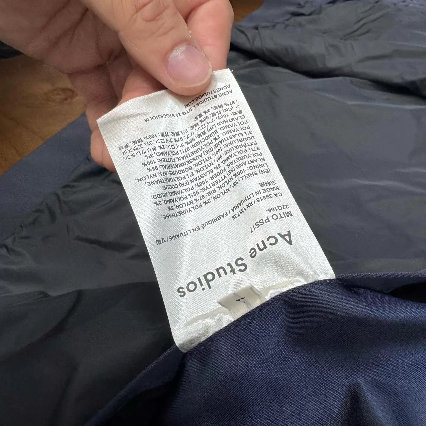 Acne Studios Acne Studio Short Jacket Navy 46 Like New Size US S / EU 44-46 / 1 - 7 Thumbnail