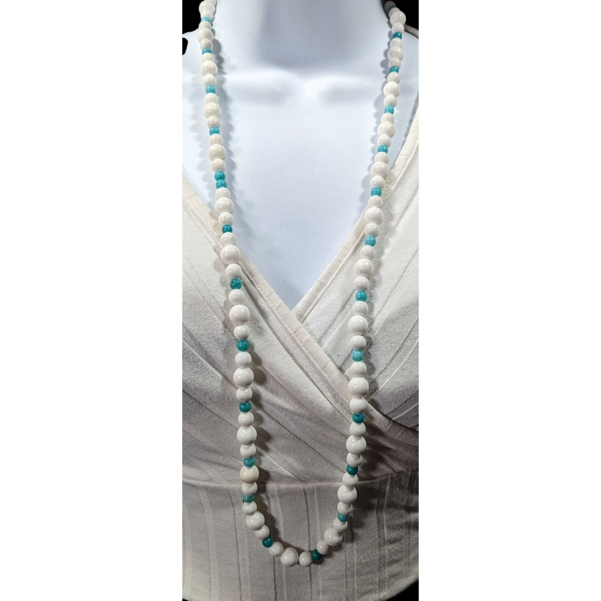 Other Vintage White And Blue Glass/Stone Beaded Necklace Size ONE SIZE - 4 Thumbnail