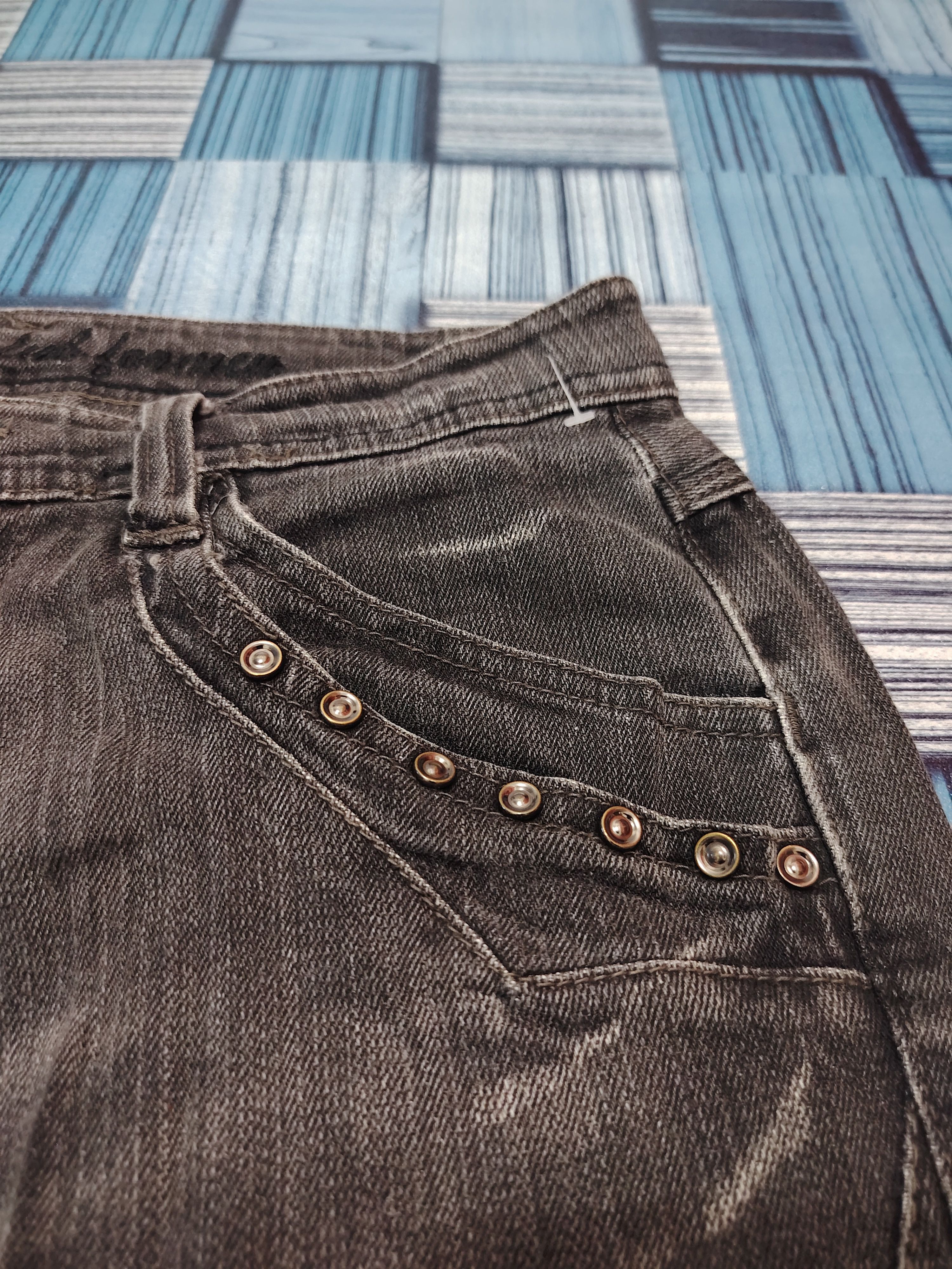Le Grande Bleu (L.G.B.) Japanese Nicole Club Washed Black Distressed Flared Jeans Size US 29 - 7 Thumbnail