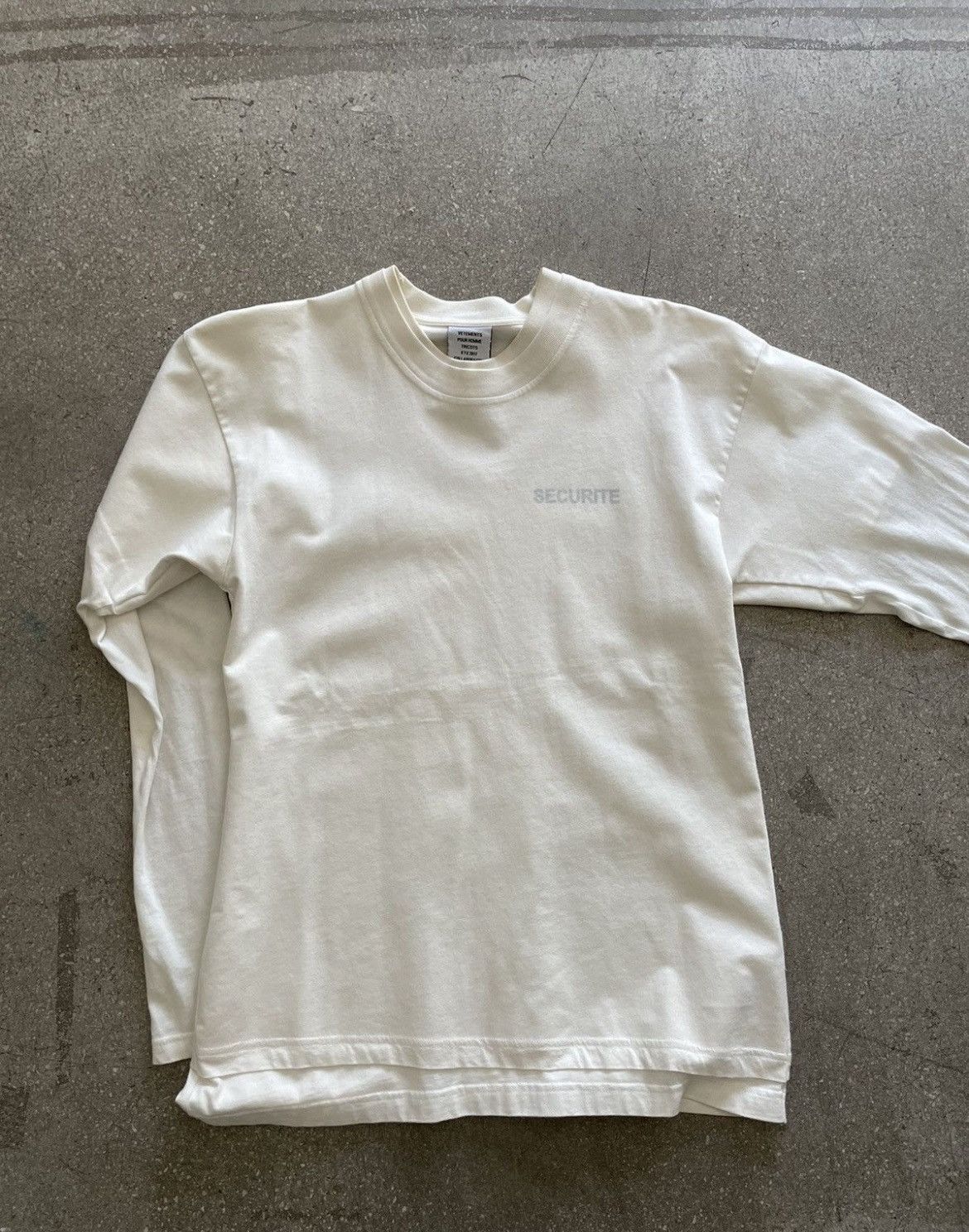 Hanes × Vetements Vetements x Hanes SS17 Securite double layer Securite Tshirt Size US S / EU 44-46 / 1 - 2 Thumbnail