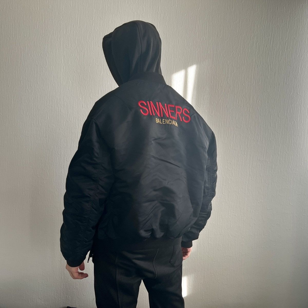 BALENCIAGA SINNERS ボンバージャケット Balenciaga Balenciaga Sinners Embroidered Satin Bomber