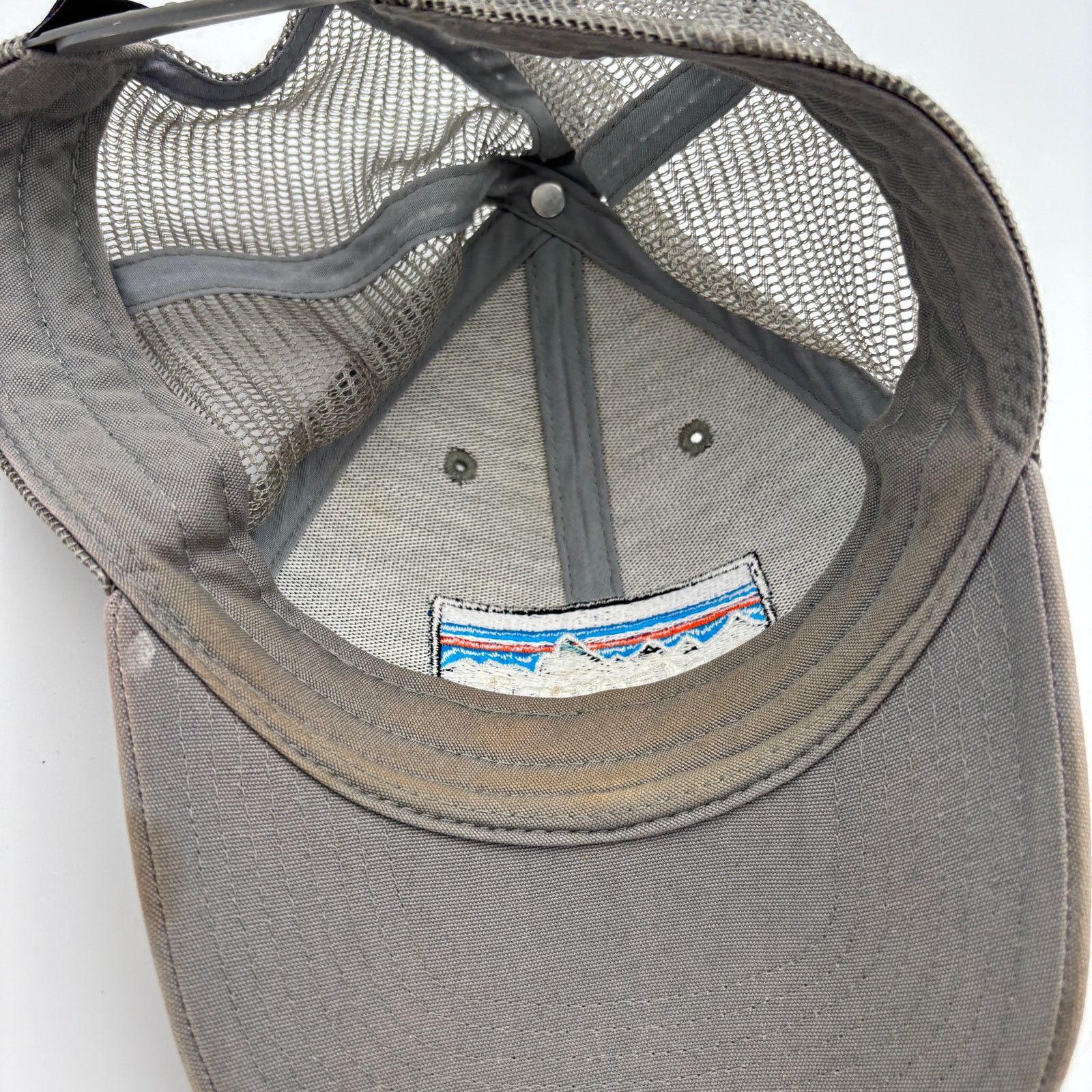Patagonia Patagonia P-6 Logo Mesh Trucker Hat Snapback Gorpcore Size ONE SIZE - 9 Thumbnail