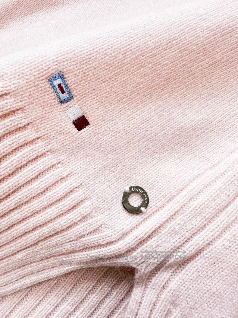 Loro Piana Loro Piana Cinnamon pink round neck badge button knit top Size XS / US 0-2 / IT 36-38 - 6 Thumbnail