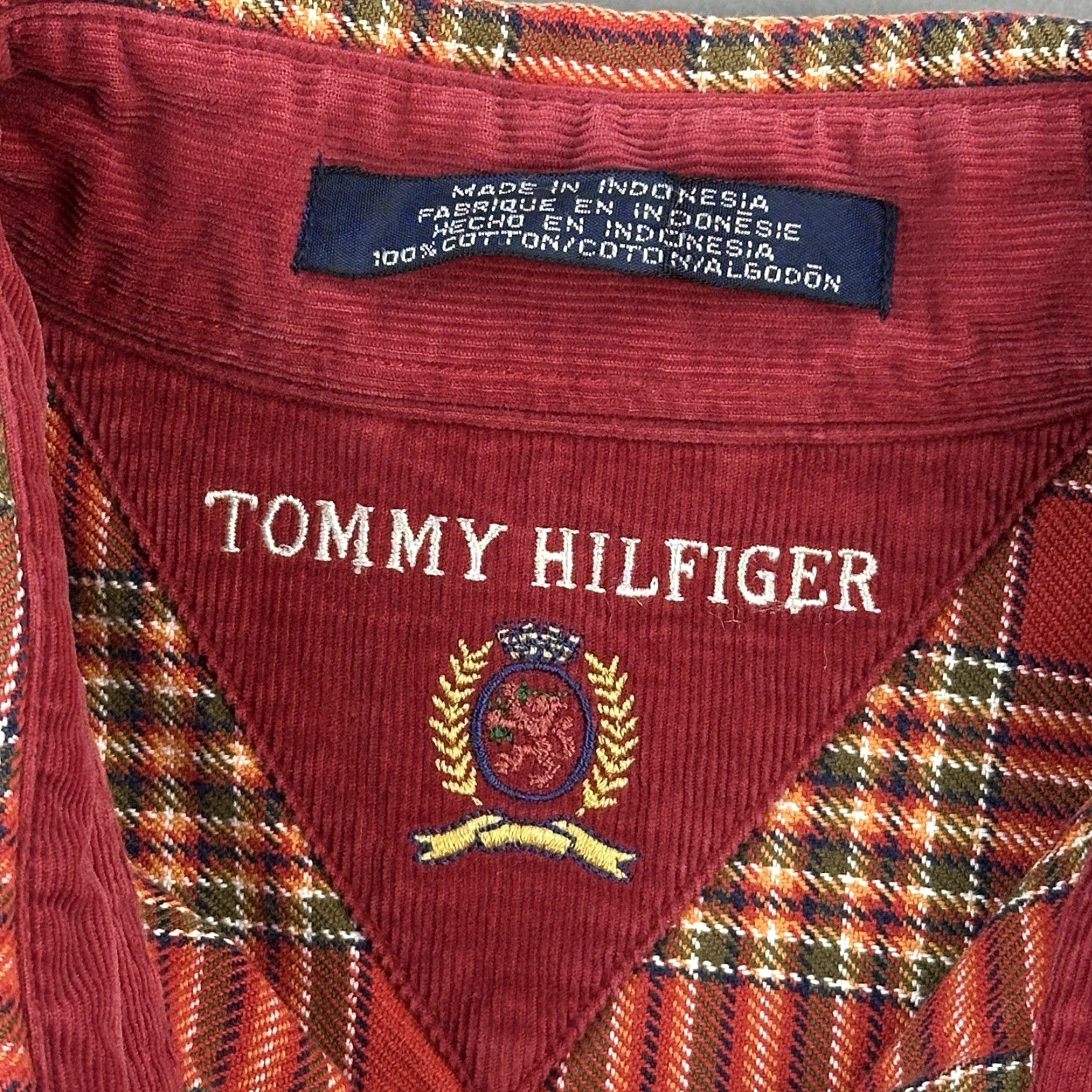 Tommy Hilfiger VINTAGE Tommy Hilfiger Shirt Mens L Plaid Heavyweight Flannel Crest Logo Size US L / EU 52-54 / 3 - 6 Thumbnail