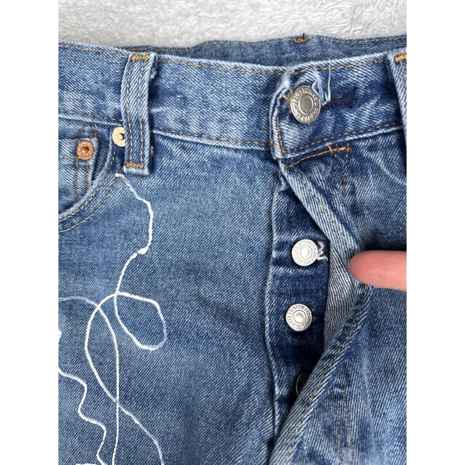 Levi's Levis Premium 501 93 Jeans Mens 32x32 Blue Straight Button Fly Abstract Graphic Size US 32 / EU 48 - 5 Thumbnail