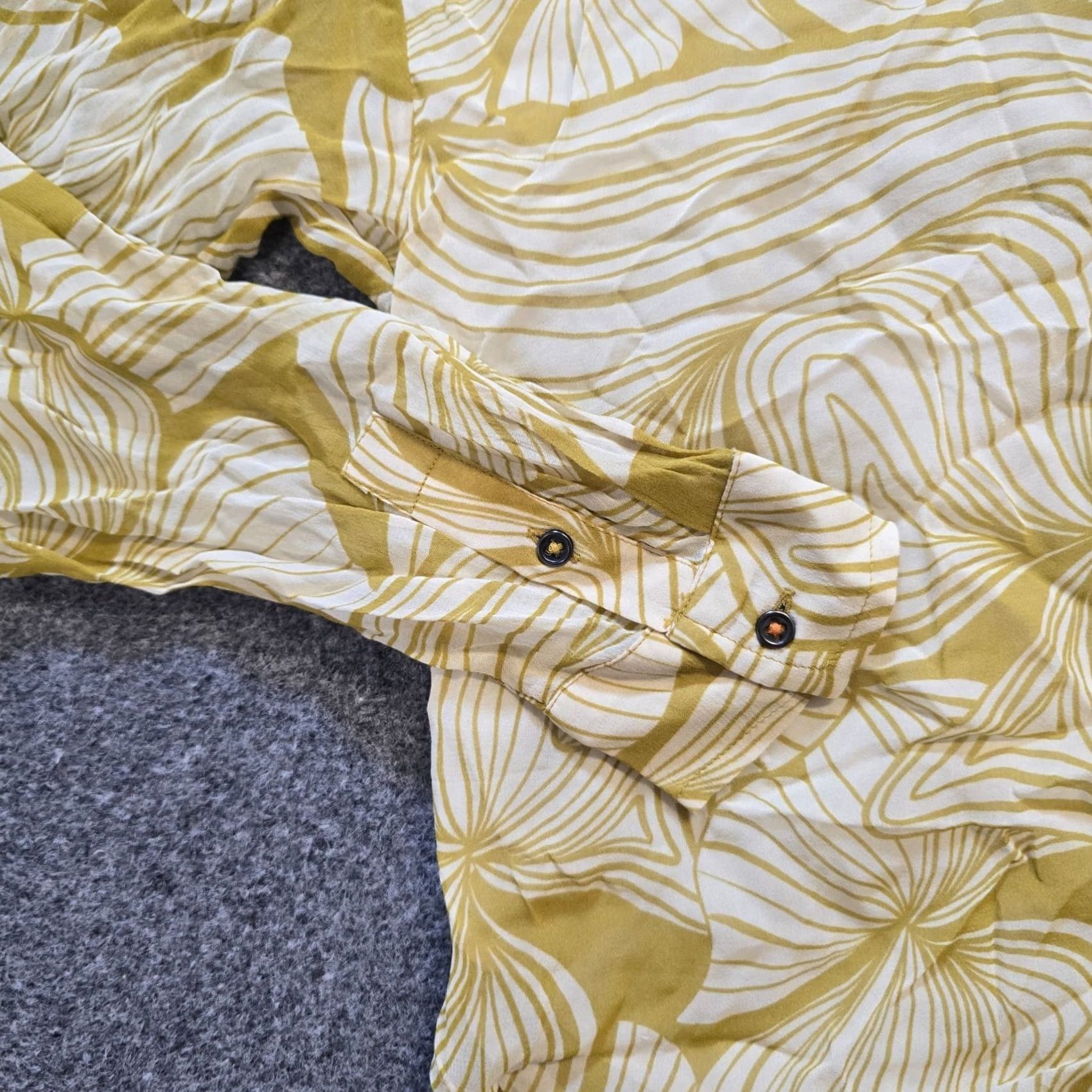 Vintage Pilcro Blouse Womens Size S Green Tavi Floral Button Sheer Lined Casual Bohemian Style Shirt Ladies Regular Sleeve Long Size S / US 4 / IT 40 - 3 Thumbnail