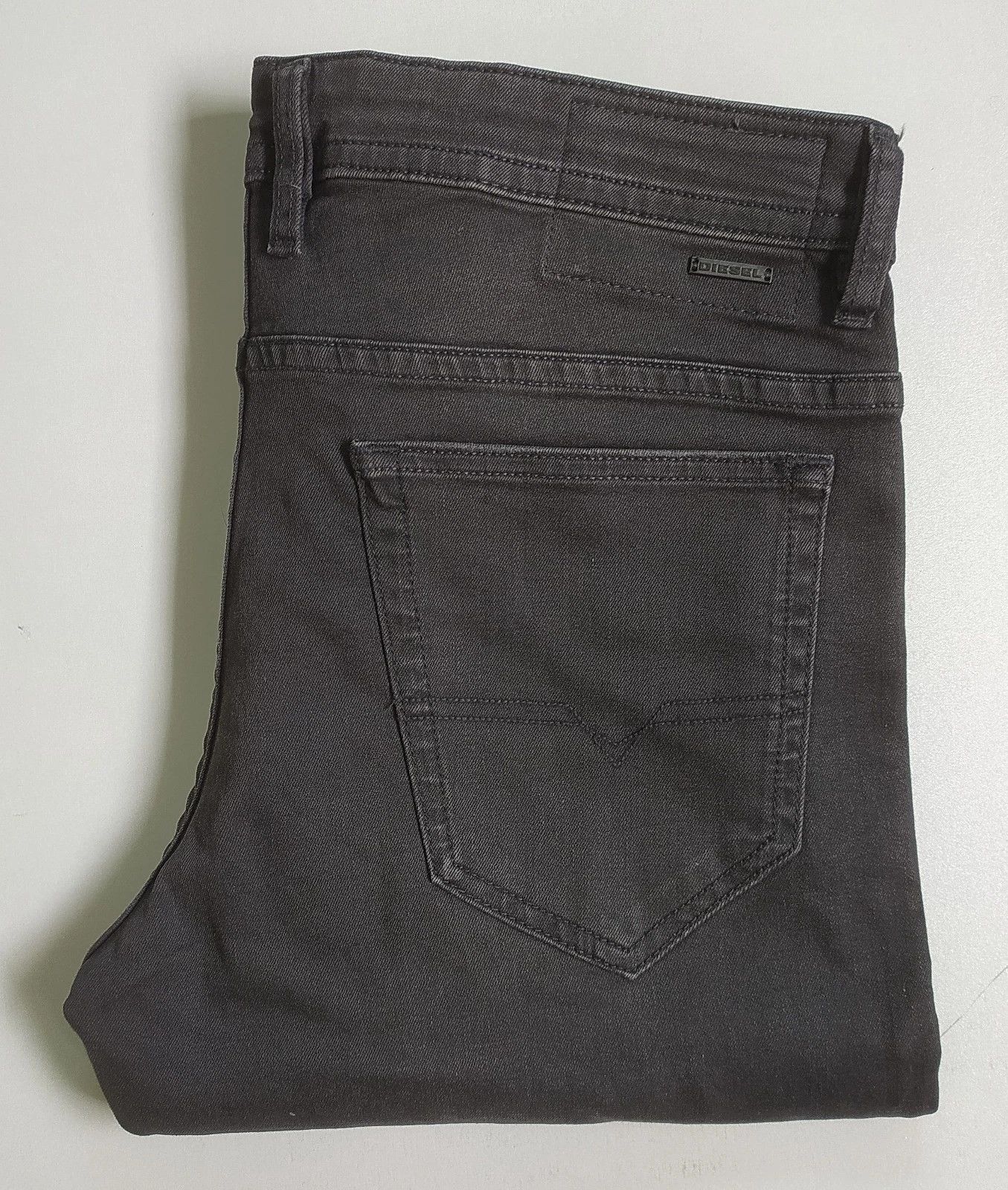 Diesel Diesel THOMMER-C L.32 MENS JEANS T/9607 Size US 34 / EU 50 - 1 Thumbnail