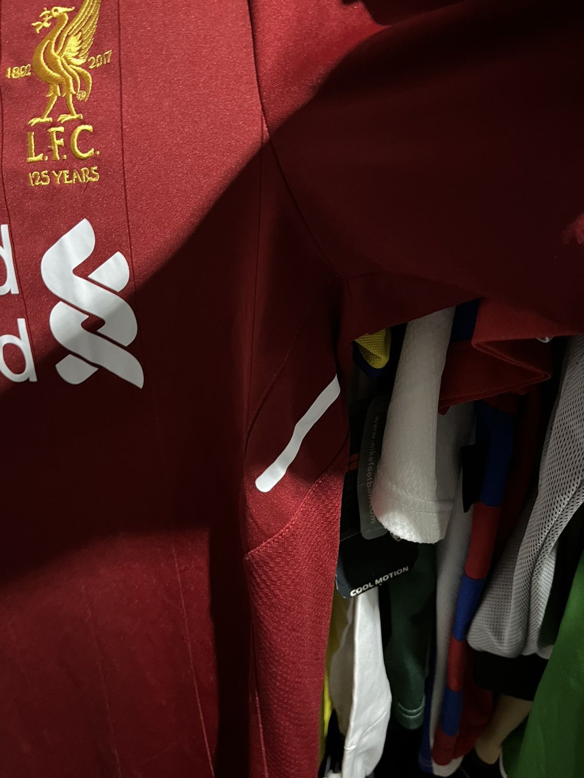 New Balance New Balance Liverpool 2017/18 Home Soccer Jersey Size US S / EU 44-46 / 1 - 7 Thumbnail