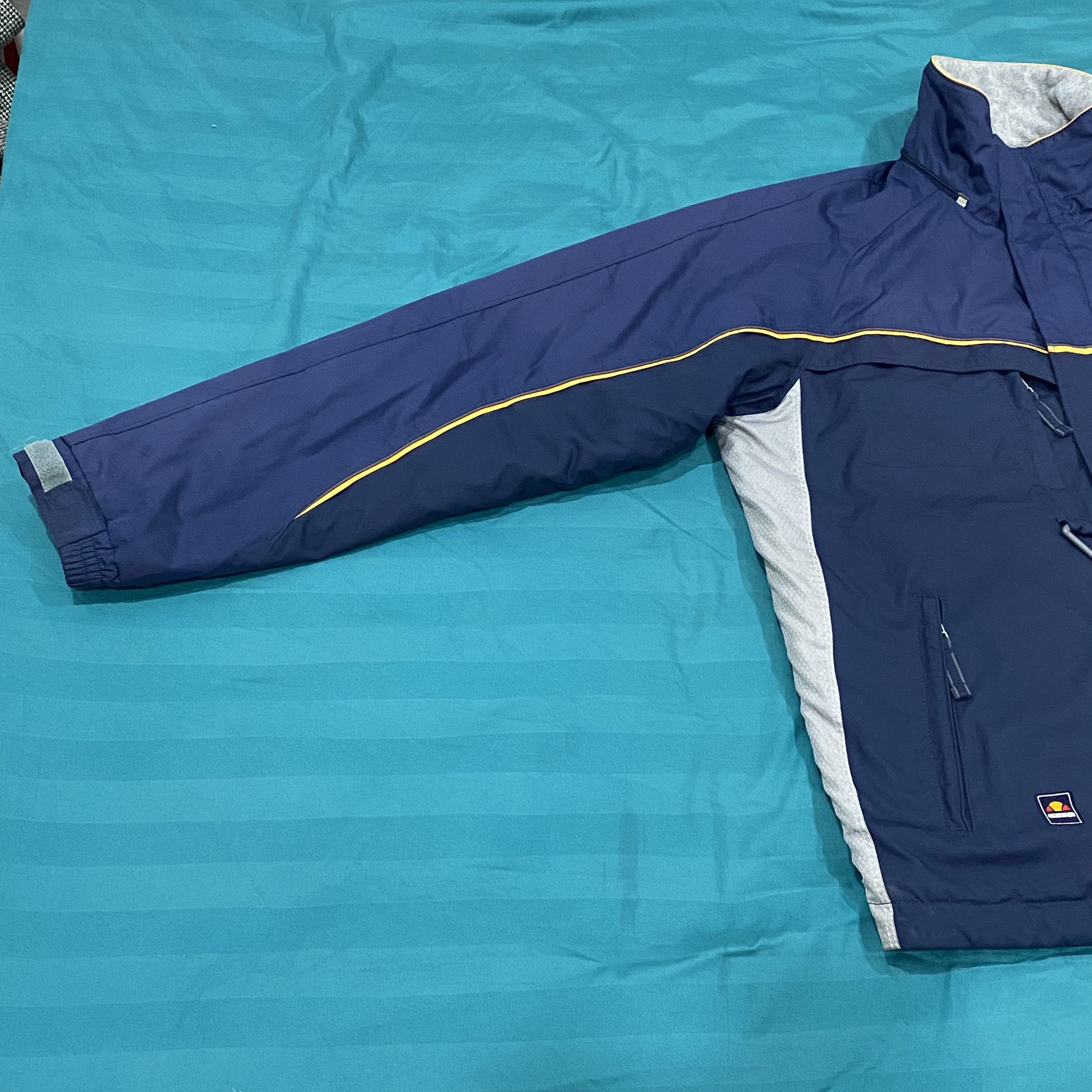 Ellesse Vintage Ellesse Ski style beyond performance Jacket winter Size US L / EU 52-54 / 3 - 4 Thumbnail