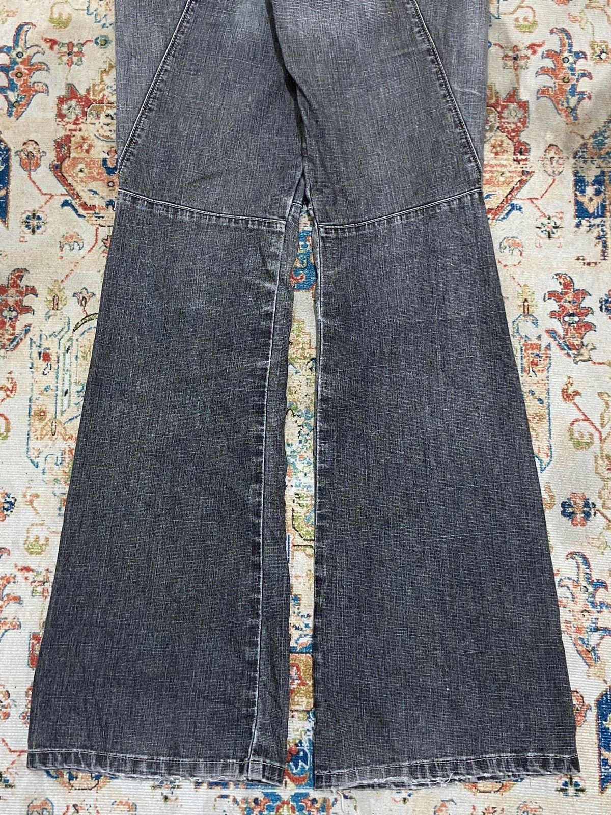 Marithe + Francois Girbaud Marithe Francois Girbaud Flared Stretch Denim Pants Size US 29 - 11 Thumbnail