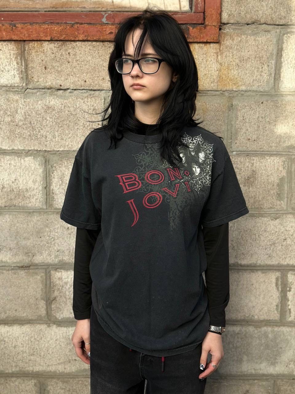 Bon Jovi VTG Adult Bon Jovi T-shirts Big Logo 2005 Rock Band Distres Size US XL / EU 56 / 4 - 1 Thumbnail