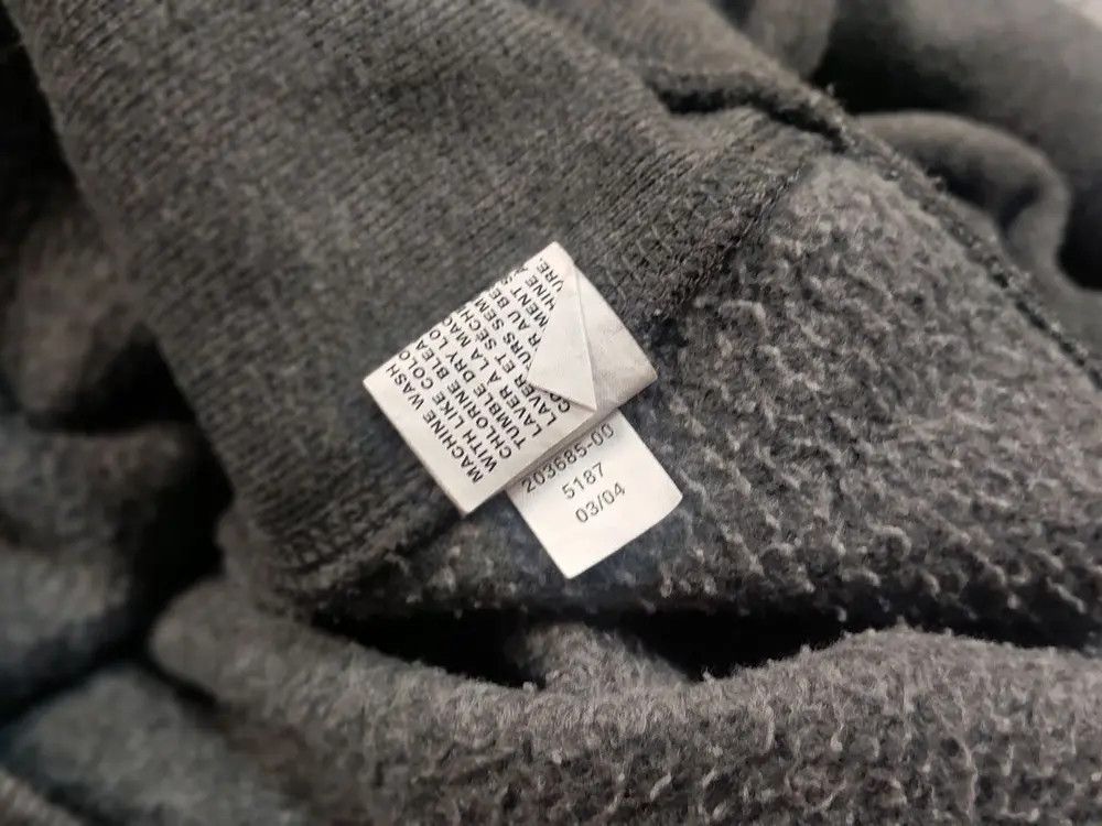 Gap Vintage 90's Gap Usa Dark Gray Fleece Center Logo Hoodie Size US M / EU 48-50 / 2 - 9 Thumbnail