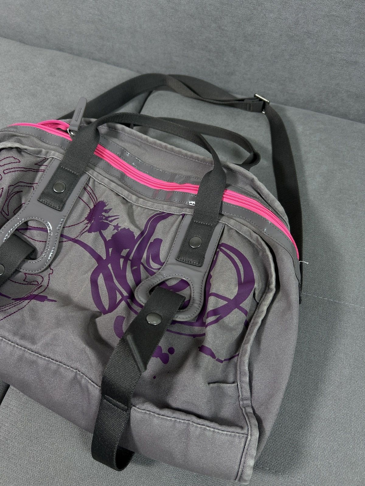 Nike × Vintage Nike Vintage purple Massager Y2K Swoosh Bag Cross Body Size ONE SIZE - 3 Thumbnail