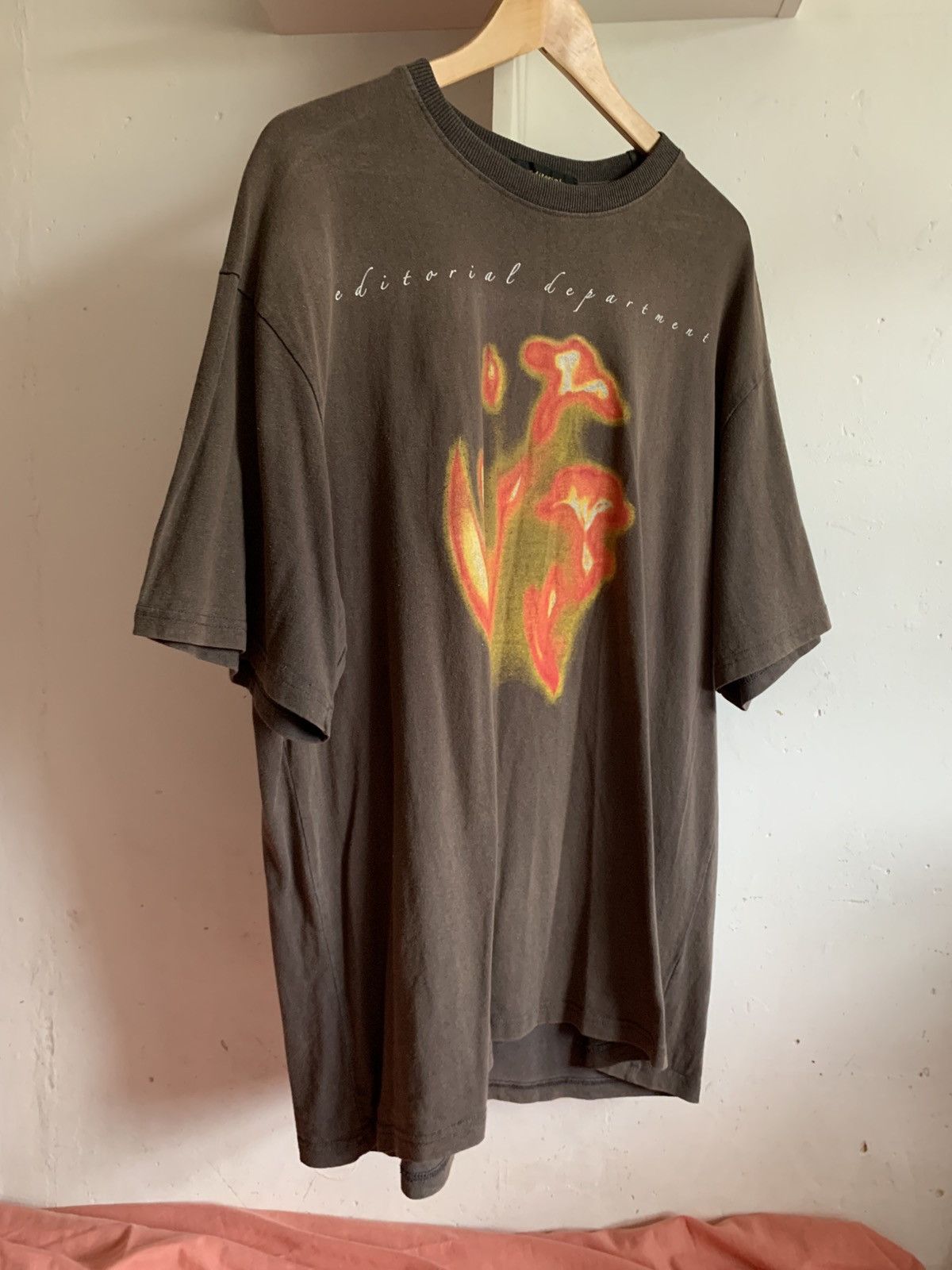 Vintage Editorial Department T-Shirt Size US XL / EU 56 / 4 - 2 Thumbnail