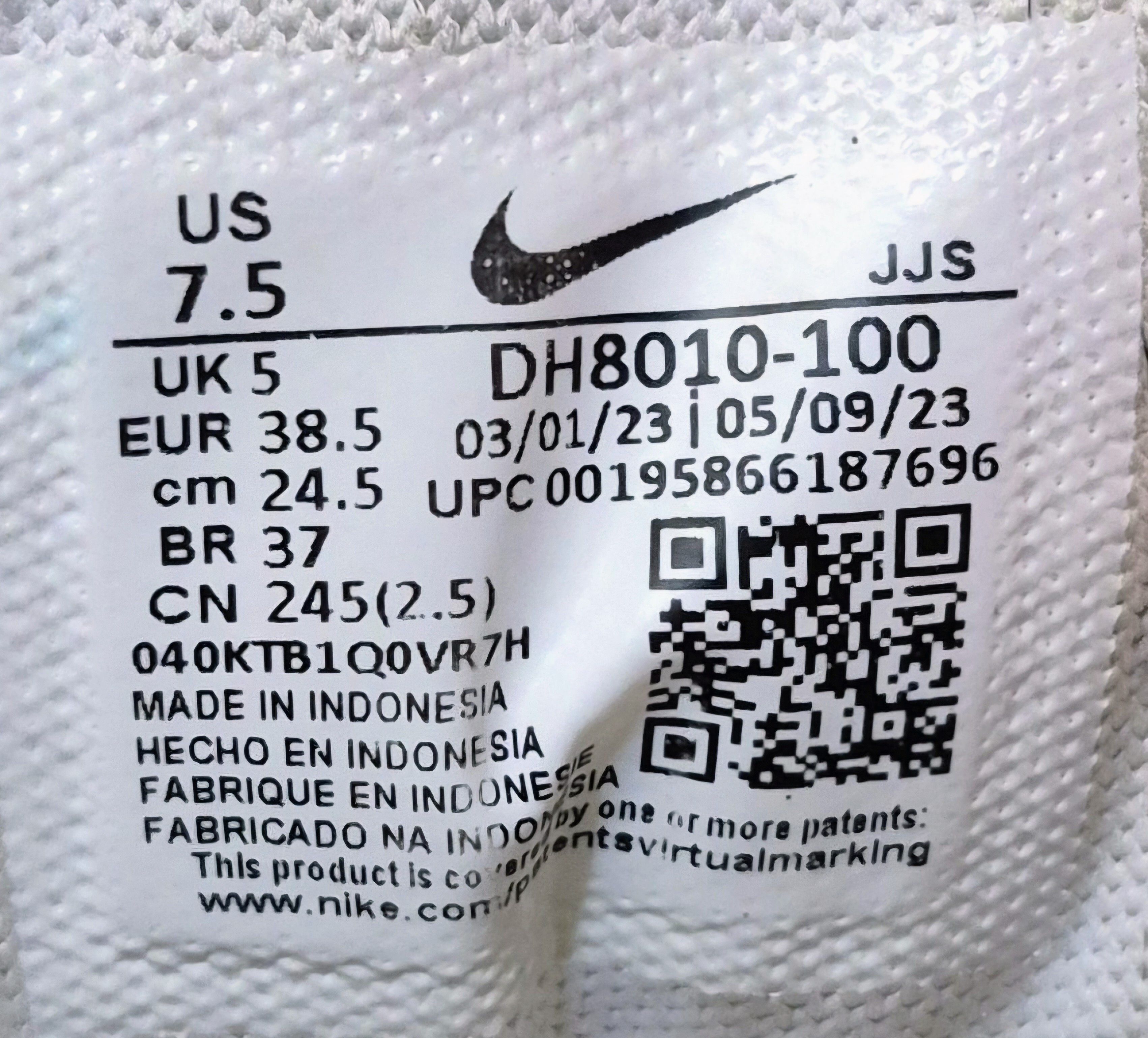 Nike Size 7.5 - Nike Air Max 90 Triple White (2022) (DH8010-100) Size US 7.5 / IT 37.5 - 7 Thumbnail