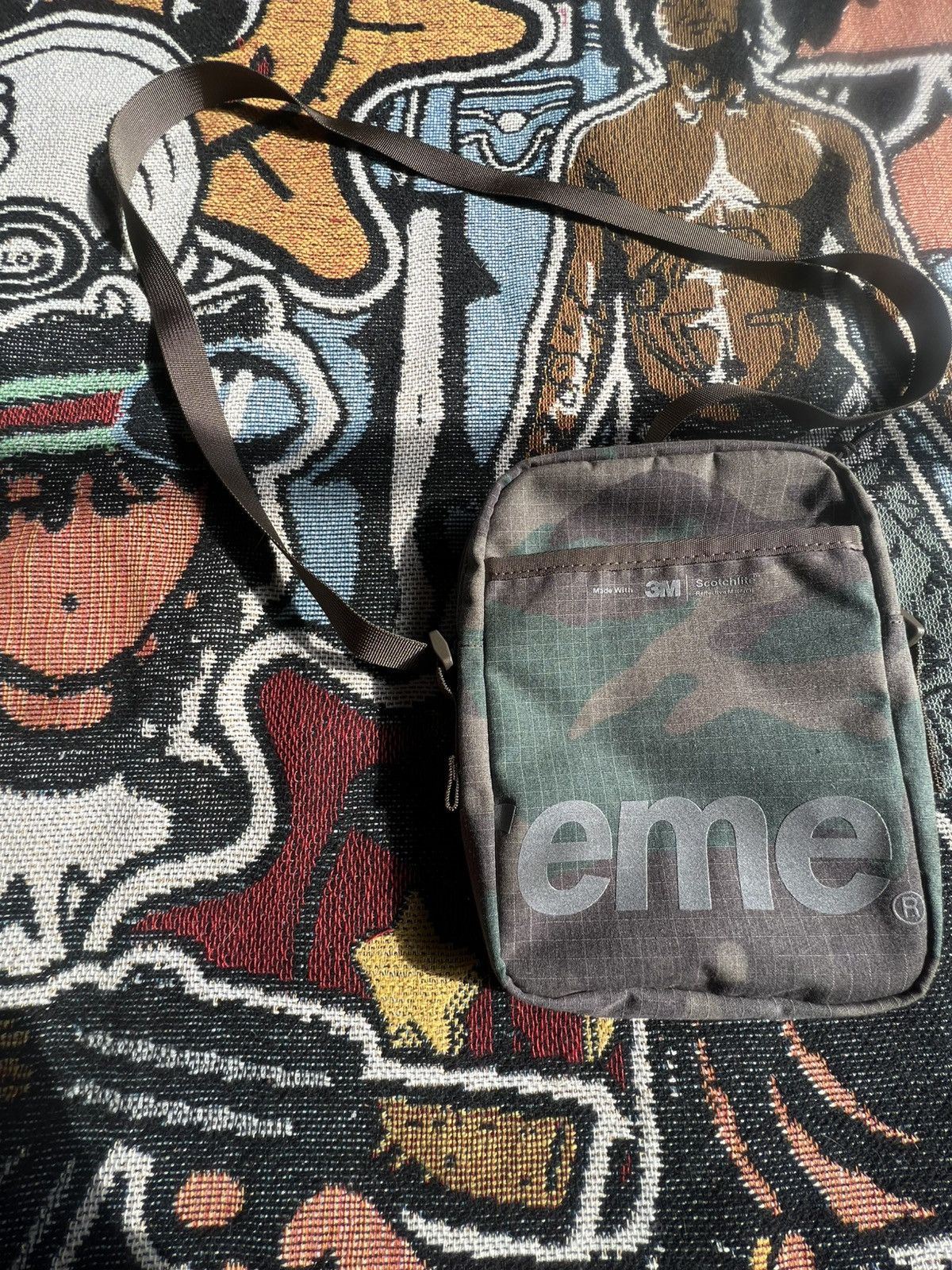 Supreme 📟Supreme Reflective Shoulder Bag📟 Size ONE SIZE - 5 Thumbnail