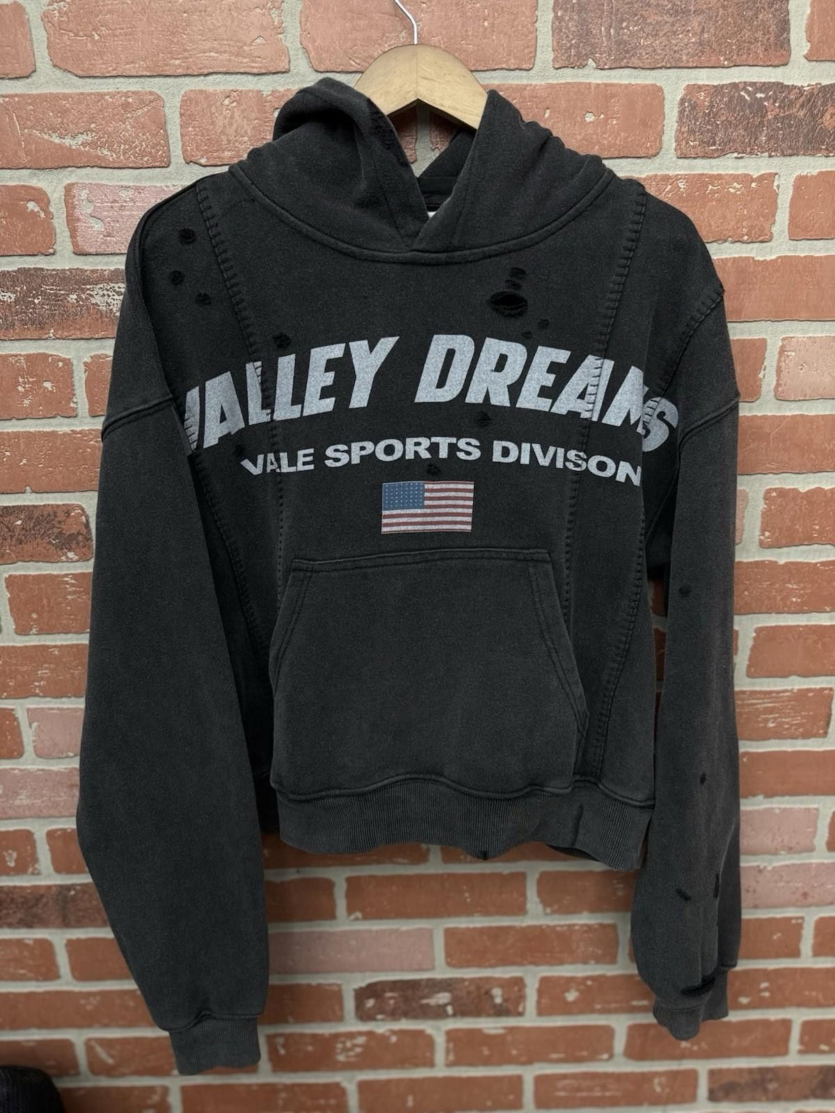 Vale Size Small- Vale Black Pull Over Hoodie Grey Authentic NEW Size US S / EU 44-46 / 1 - 1 Thumbnail