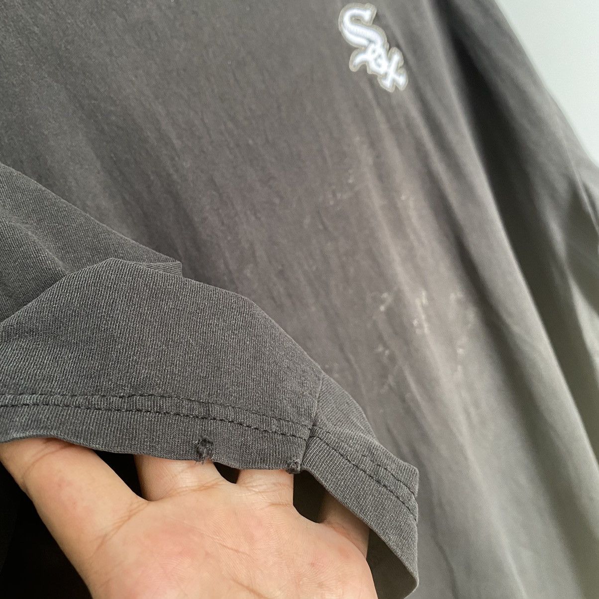 MLB Thrashed Faded Vintage 90s Chicago White Sox Oversized Tee Size US XL / EU 56 / 4 - 7 Thumbnail