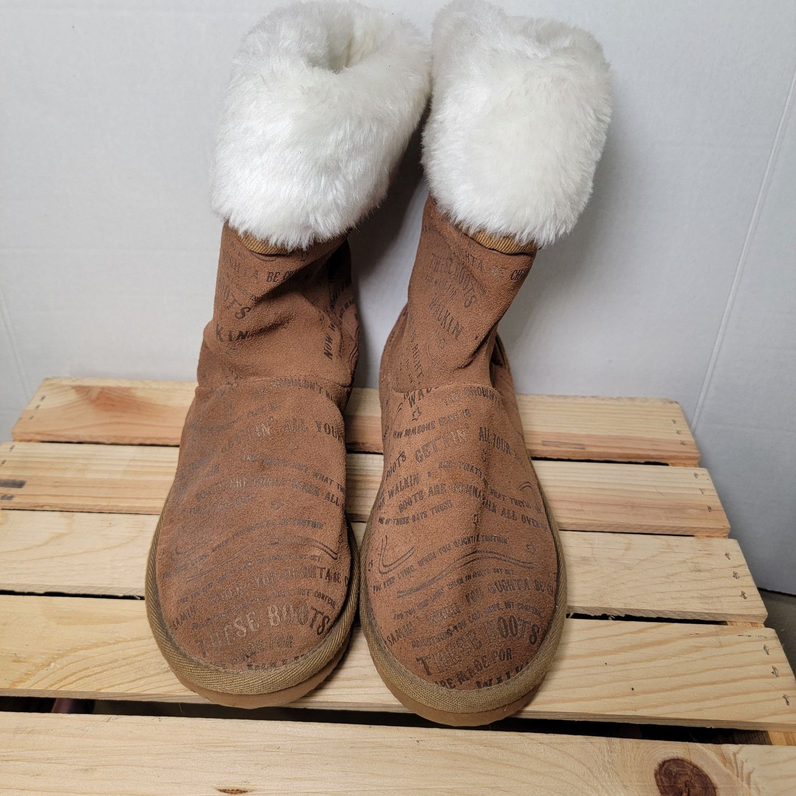 Other Lyric Culture Boots w/ Leather and Faux Fur Uppers - Size 9 Size US 9 / IT 39 - 2 Thumbnail