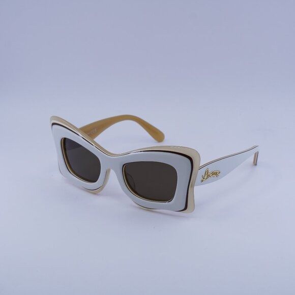 Loewe Loewe LW40140U 59A Sunglasses Ivory/Pink Opal Cat Eye 