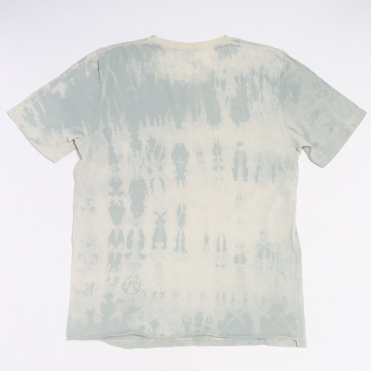 Saint Laurent Paris Saint Laurent Tie Dye Printed Tee T-shirt Blue Center Logo Size US L / EU 52-54 / 3 - 10 Thumbnail