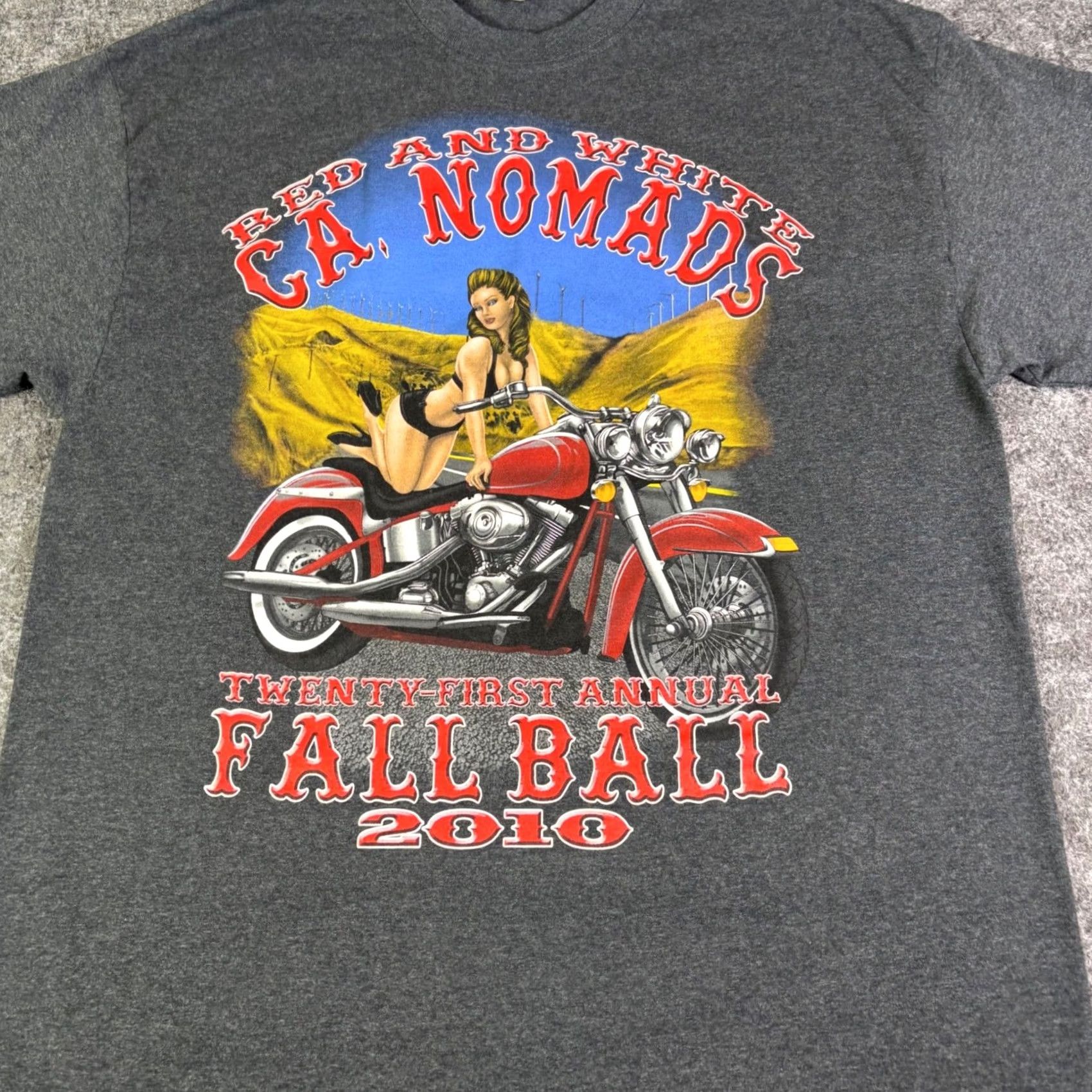 Vintage VINTAGE Port and Company CA Nomads 2010 Fall Ball Biker Graphic Shirt Mens XL Gray Size US XL / EU 56 / 4 - 6 Thumbnail