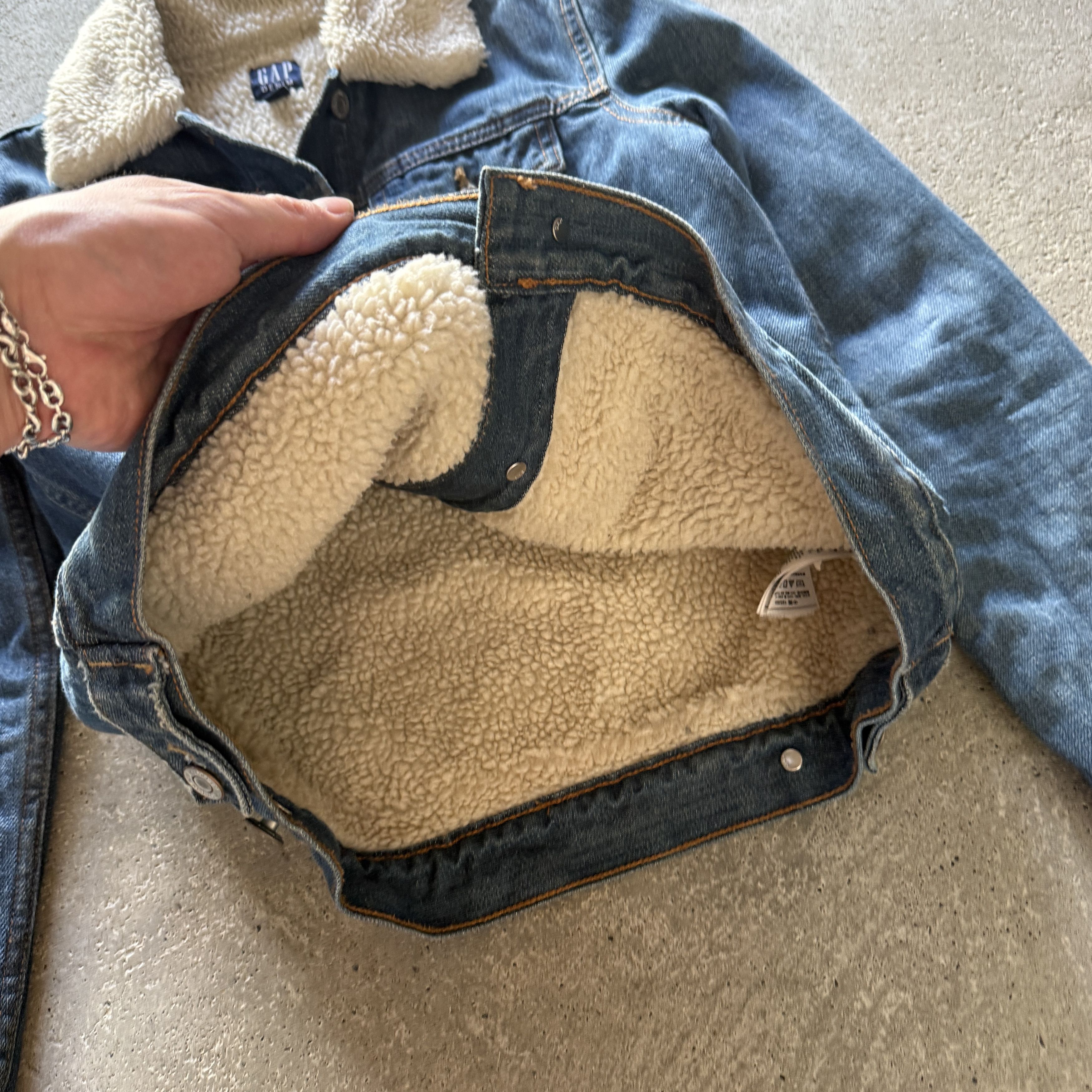 Gap vintage gap sherpa cropped faded denim jacket Size S / US 4 / IT 40 - 4 Thumbnail