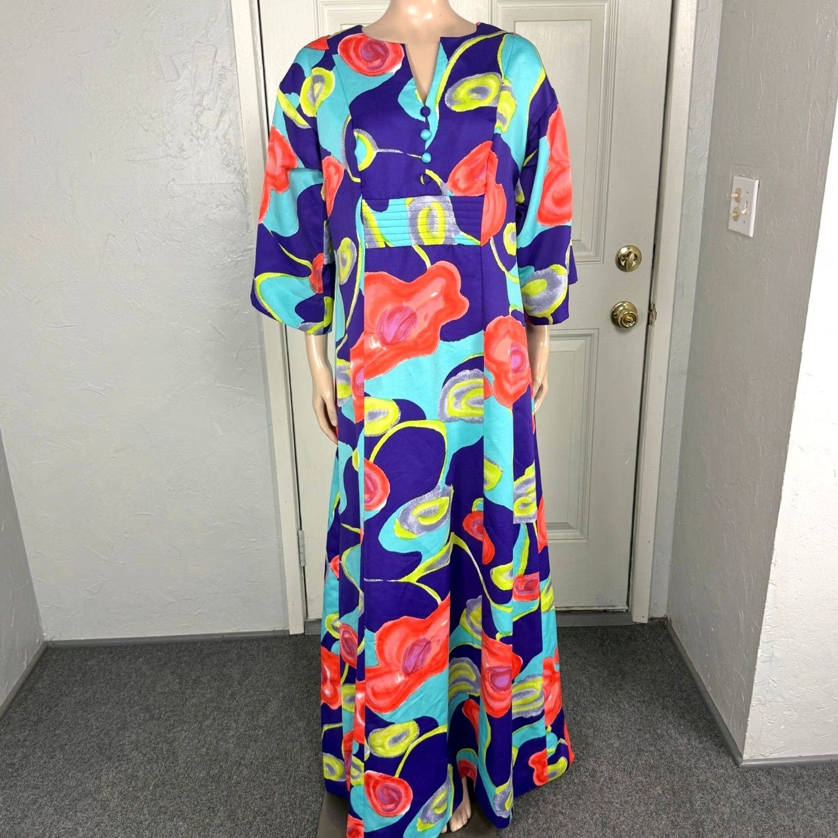 Etro VINTAGE 70s Tori Richard Dress Hawaiian Polyester Maxi Purple Bohemian Casual Men's? No, Womens? 58" length (Bust 38, Waist 34, Hips 50) Size ONE SIZE - 2 Thumbnail