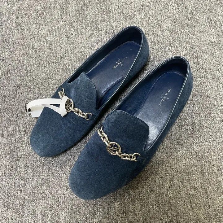 Louis Vuitton Louis Vuitton Blue Loafers for Women 0079 Size US 7 / IT 37 - 1 Thumbnail