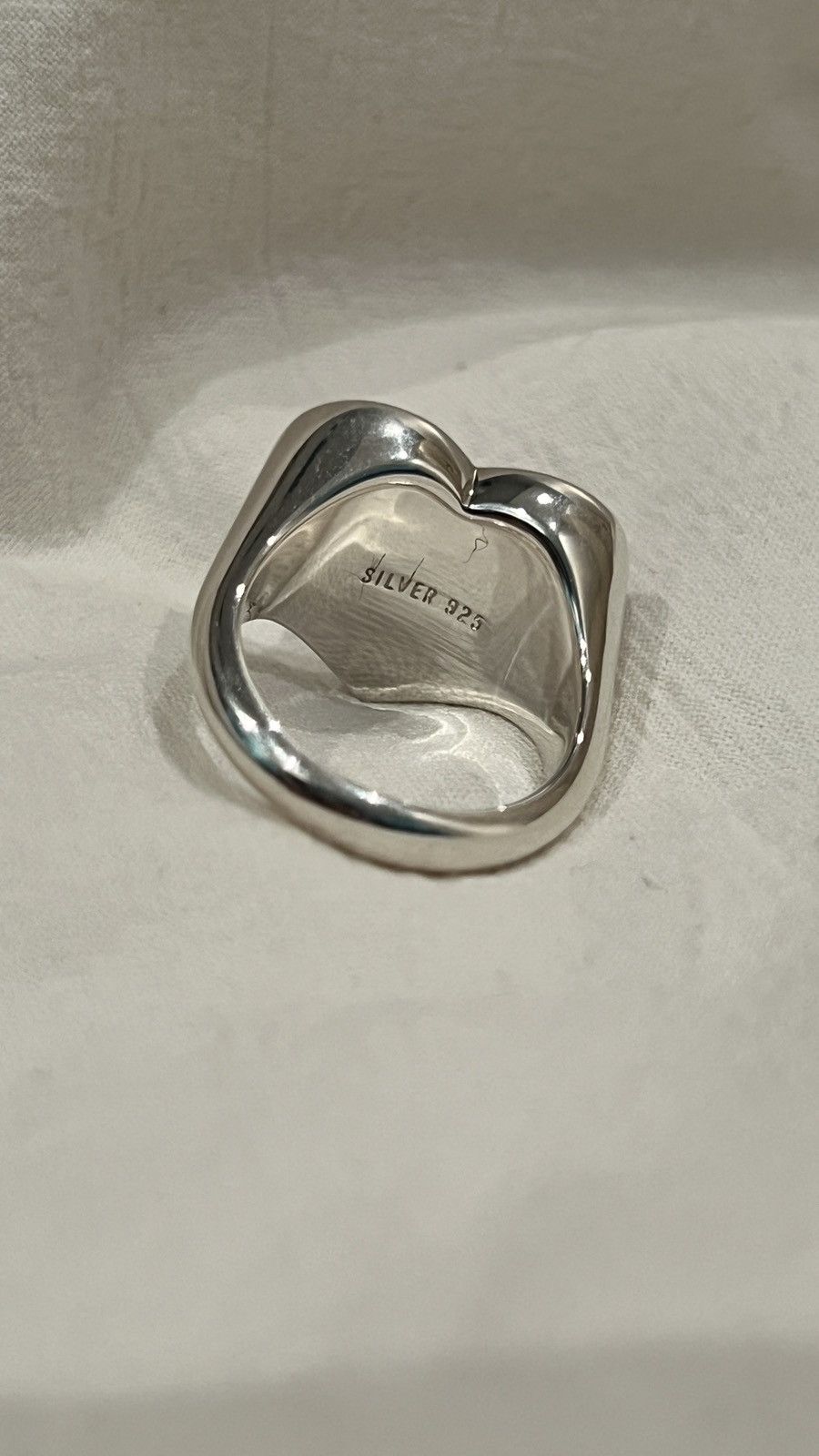 Human Made × Nigo × Pharrell Human Made SS24 Heart Ring Red Size ONE SIZE - 3 Thumbnail