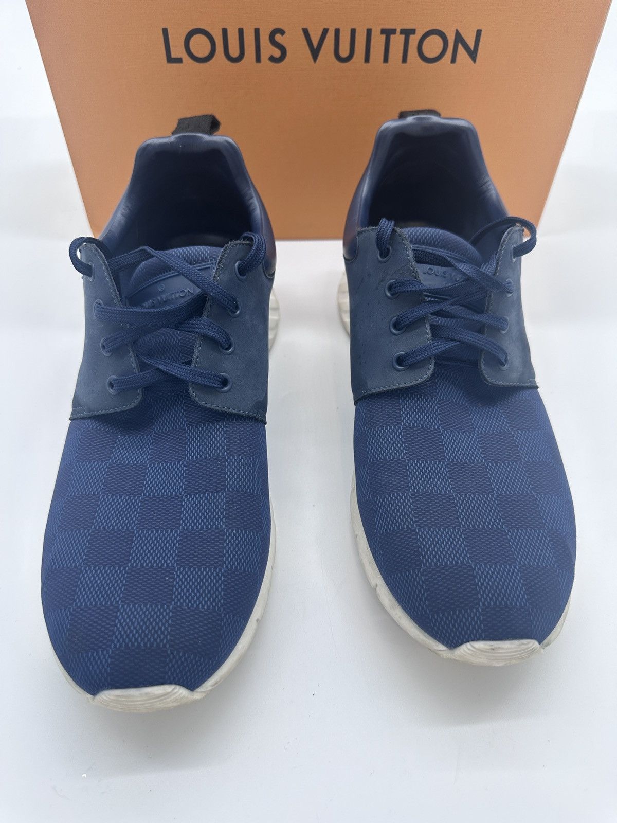 Louis Vuitton Louis Vuittom Runner Sneaker Blue Size 9.5 LV 10.5 USA Size US 9.5 / EU 42-43 - 3 Thumbnail