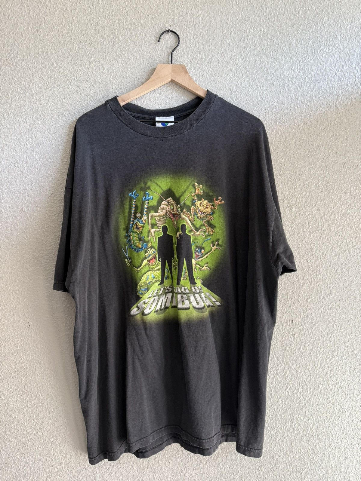 Vintage UNIVERSAL STUDIOS MEN IN BLACK vintage tee Size US XL / EU 56 / 4 - 1 Thumbnail