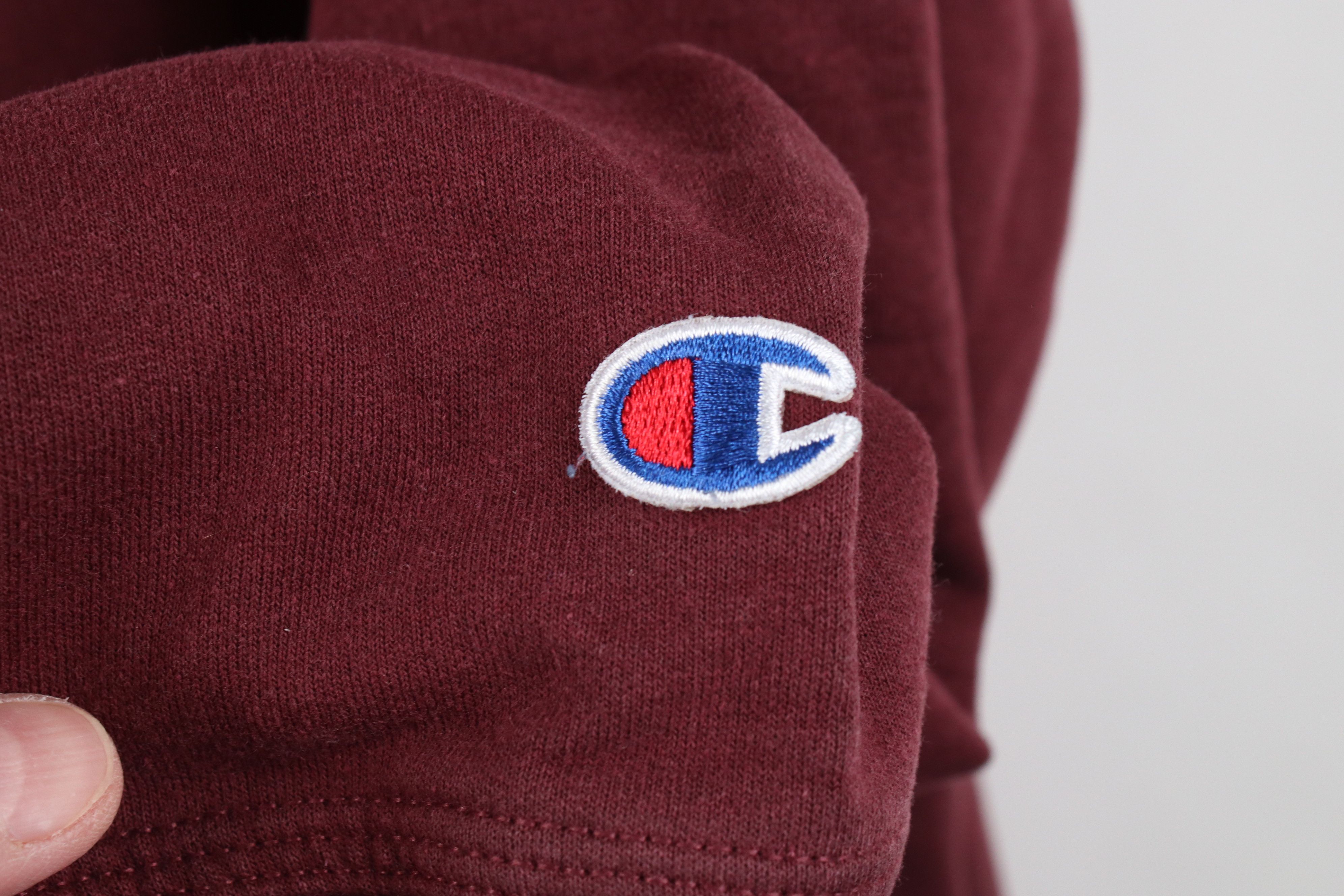 Champion Vintage Y2K Champion Faded Monochrome Hoodie Sweatshirt Red Size US L / EU 52-54 / 3 - 5 Thumbnail