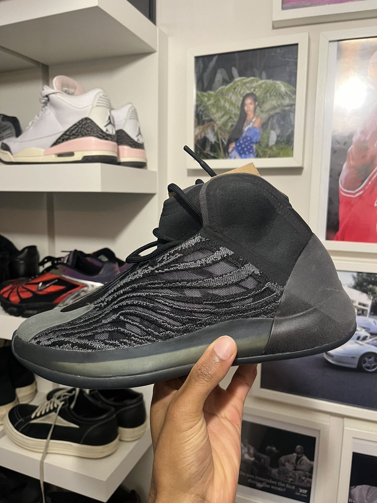 YEEZY YZY QNTM BASKETBALL SNEAKER