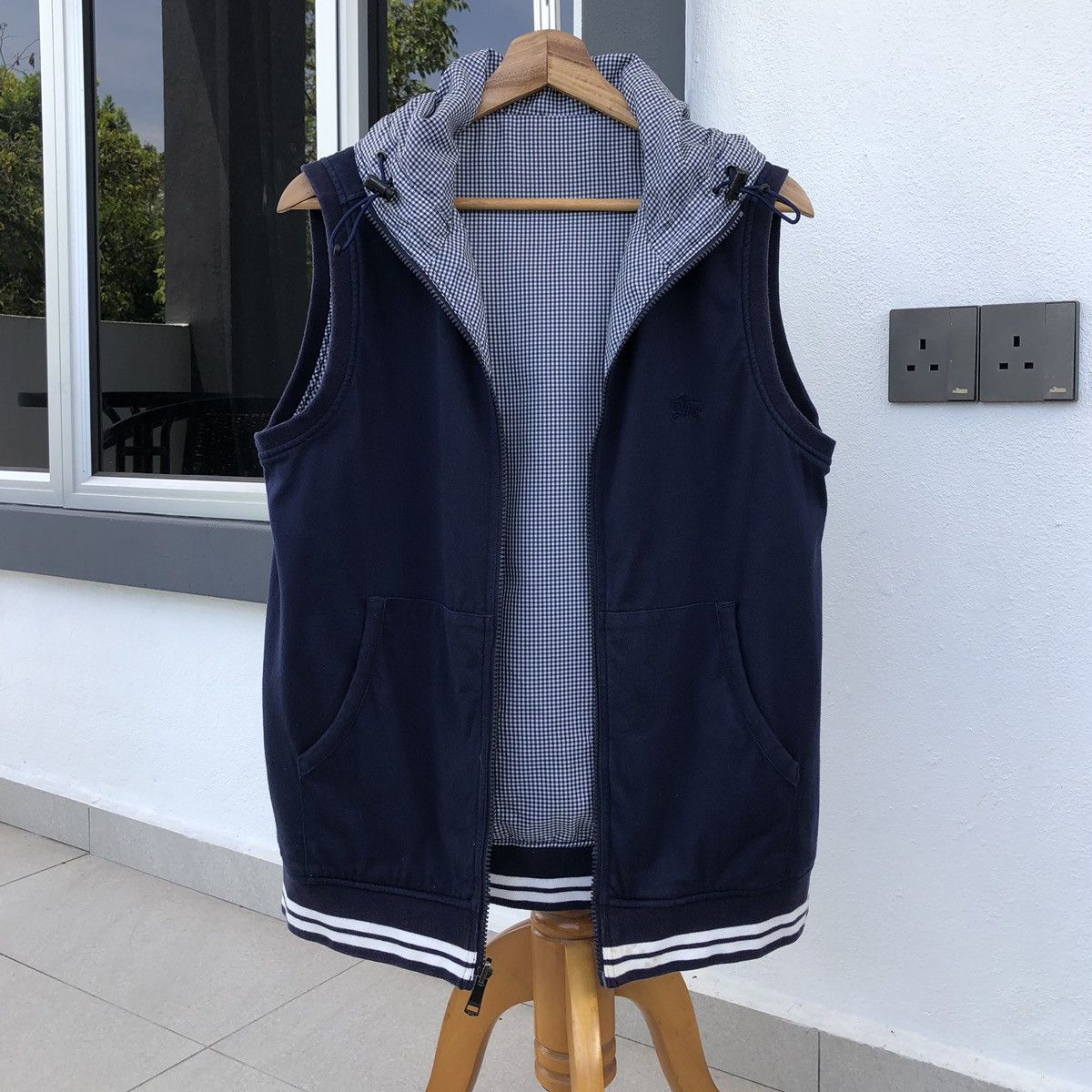 Burberry Burberry Black Label Reversible Vest Jacket With Hoodie Size US M / EU 48-50 / 2 - 19 Thumbnail