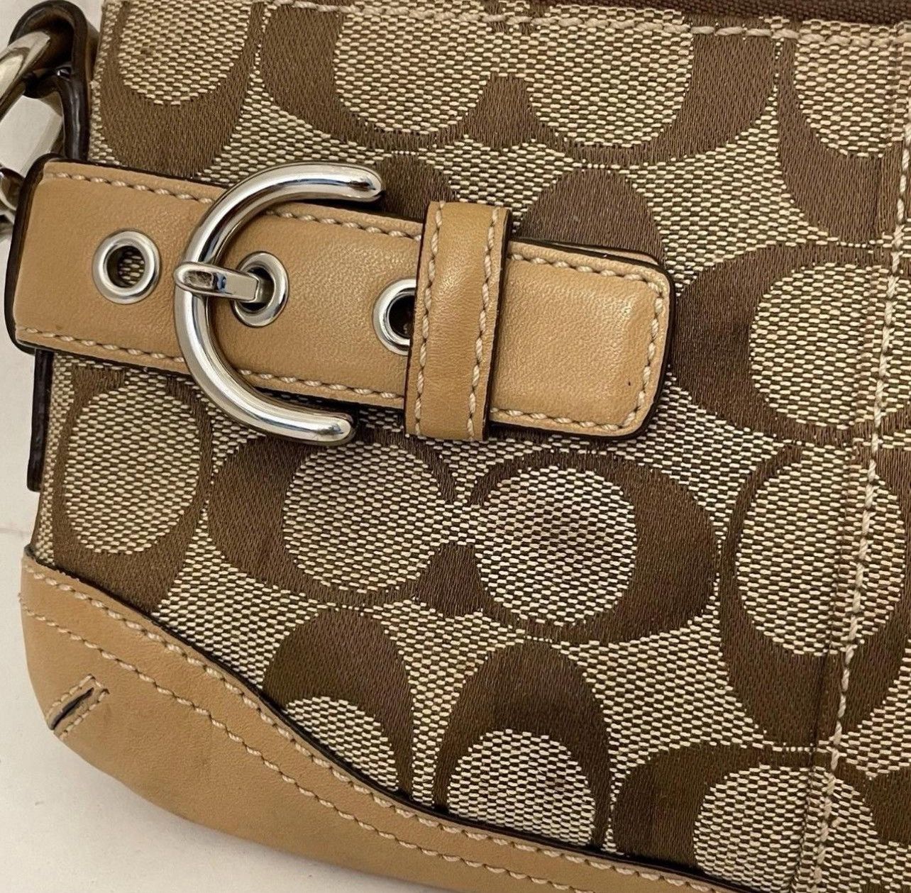 Coach VTG Coach Mini Signature Leather Tan Buckle Demi Clutch Size ONE SIZE - 4 Thumbnail