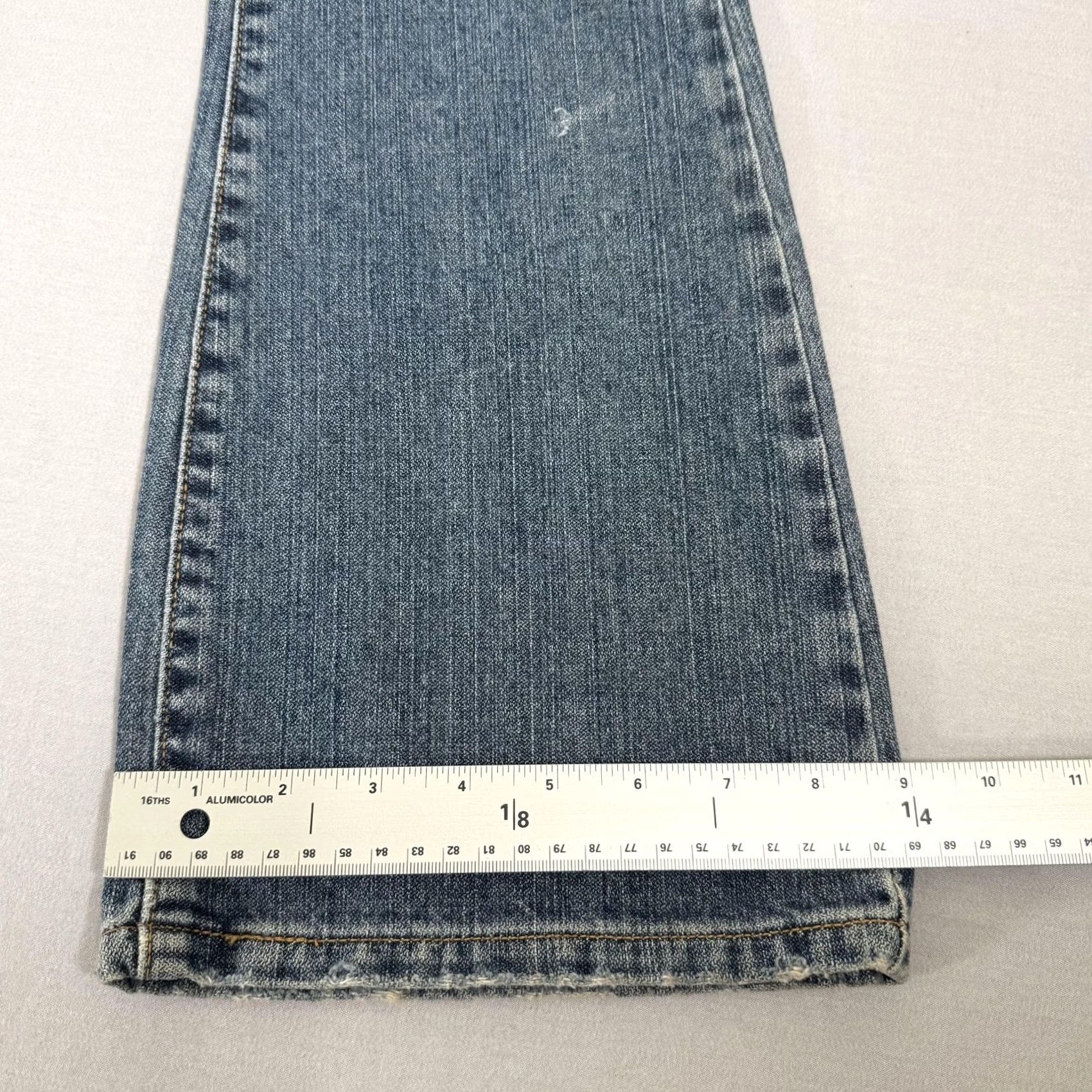 Levi's VINTAGE Levi's Overalls Womens 5 Blue Superlow Denim Jean Bootcut Flare Pants Y2K Size 27" / US 4 / IT 40 - 7 Thumbnail