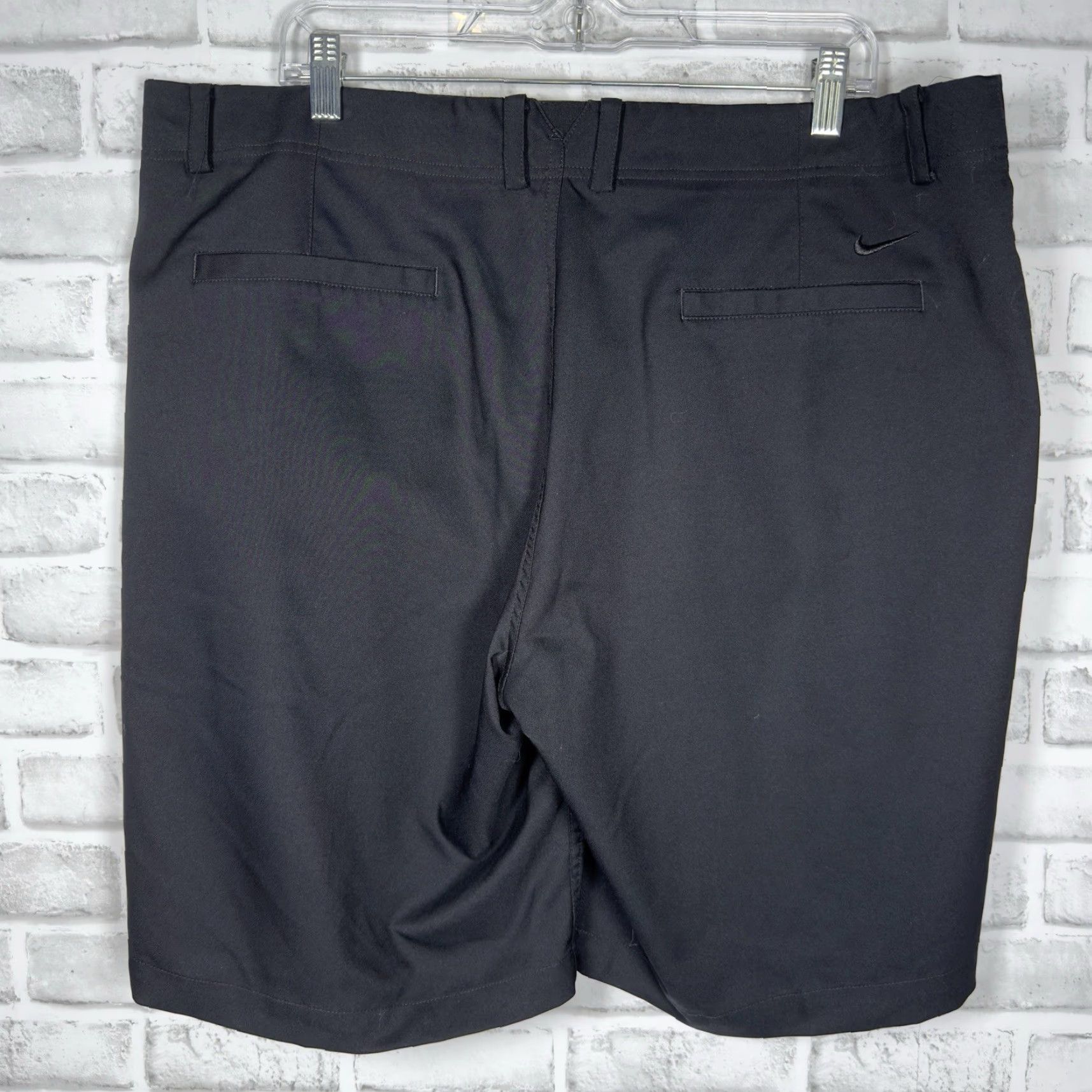 Nike Nike Dri-Fit Athletic Shorts Mens Size 40 Black Men's Activewear Shorts Size US 40 / EU 56 - 5 Thumbnail
