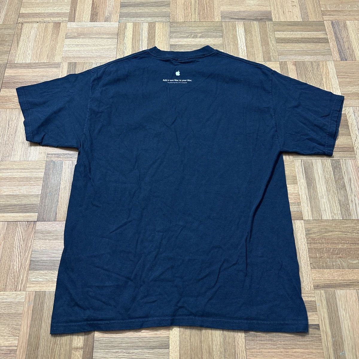 Hanes Apple Mac OS X Leopard tee Size US L / EU 52-54 / 3 - 2 Thumbnail