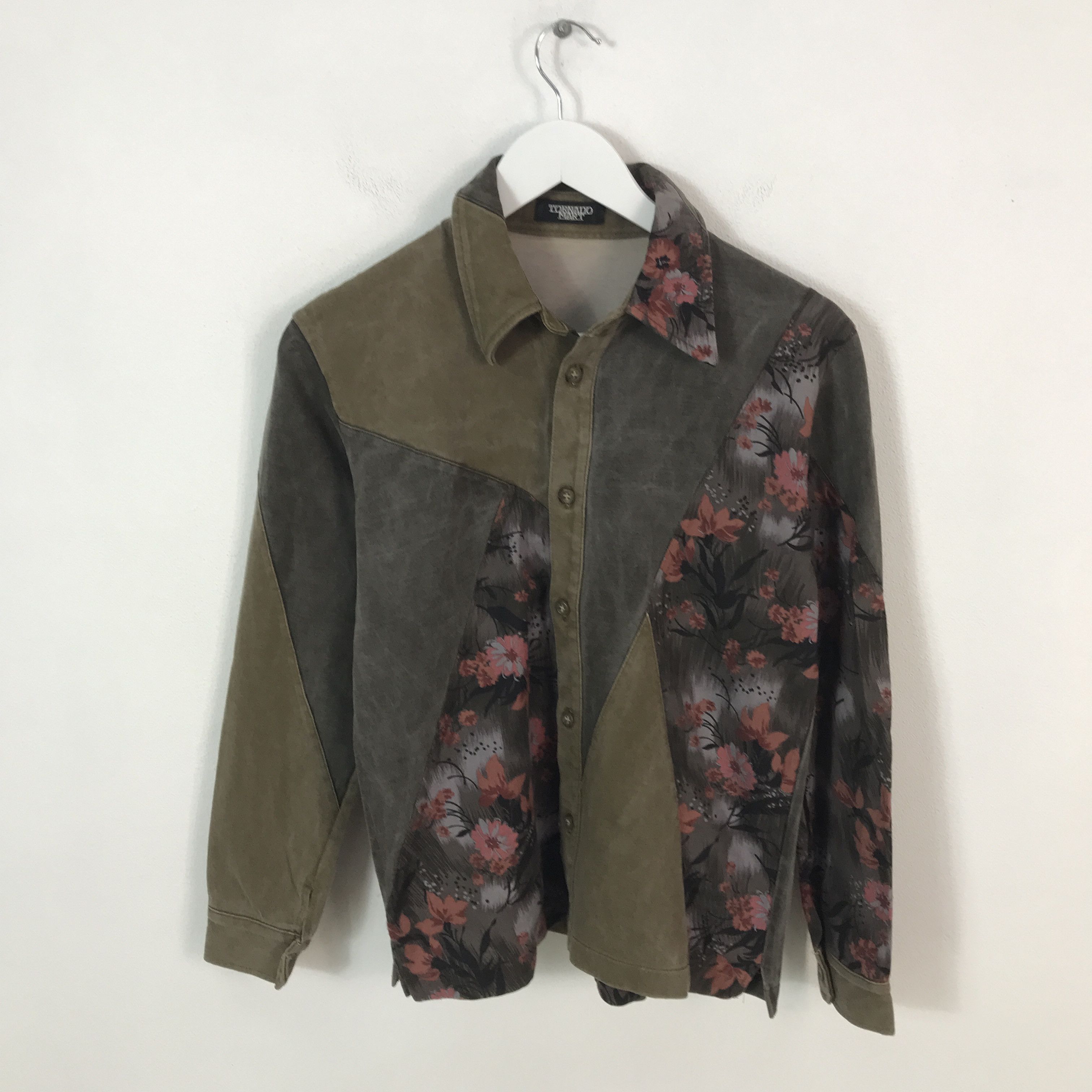 トップス Tornado mart flower wrinkled shirt emo Tornado mart flower wrinkled shirt emo